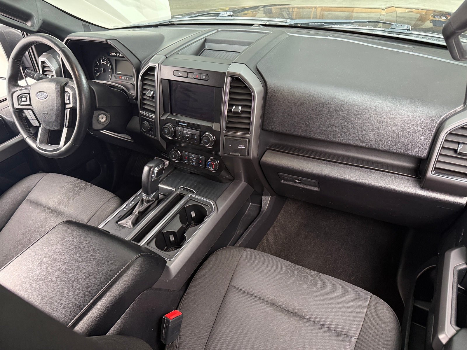 Thumbnail: 2020 Ford Econoline - 3