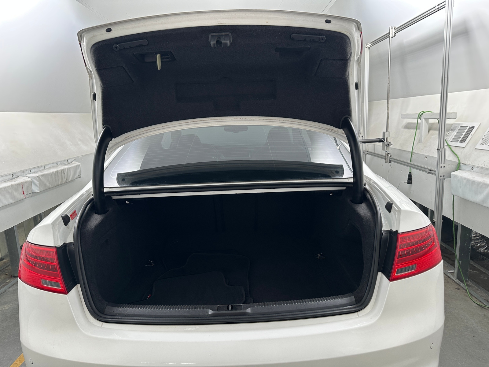 Thumbnail: 2014 Audi S5 - 5