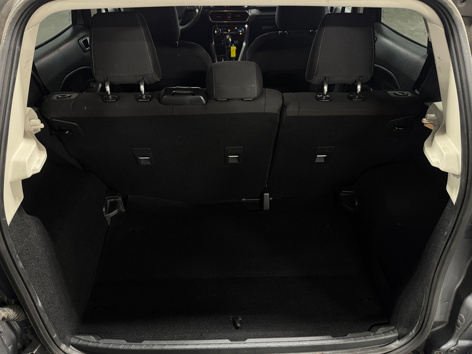 Thumbnail: 2019 Ford EcoSport - 7