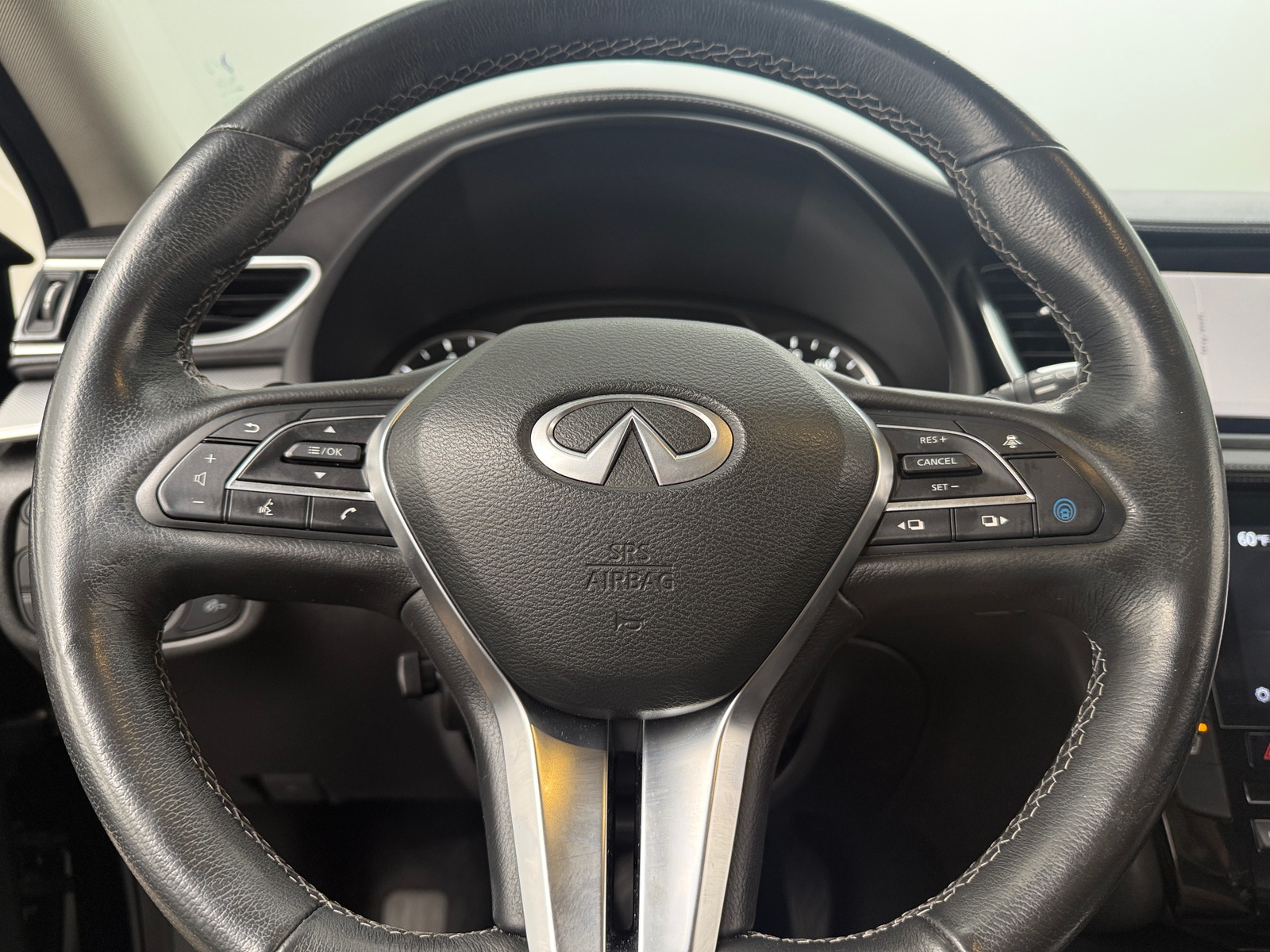 Thumbnail: 2021 INFINITI QX50 - 4