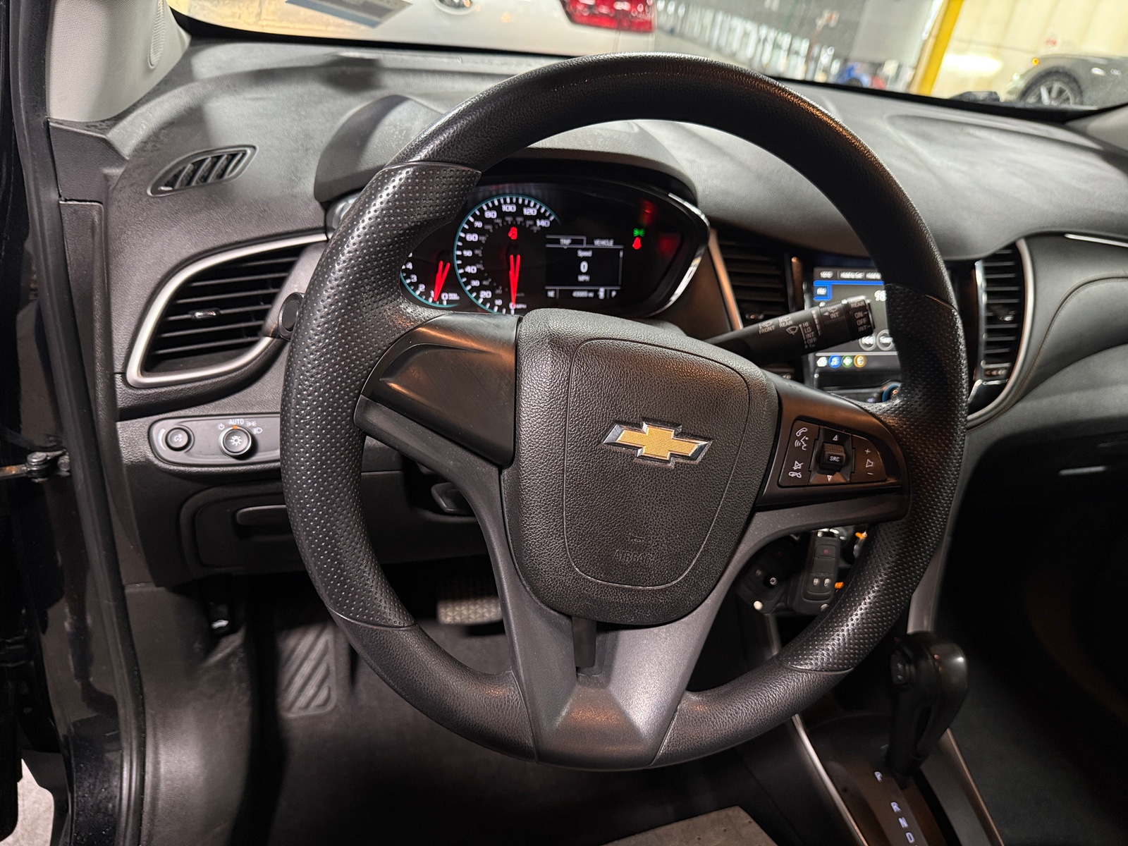 Thumbnail: 2018 Chevrolet Trax - 5