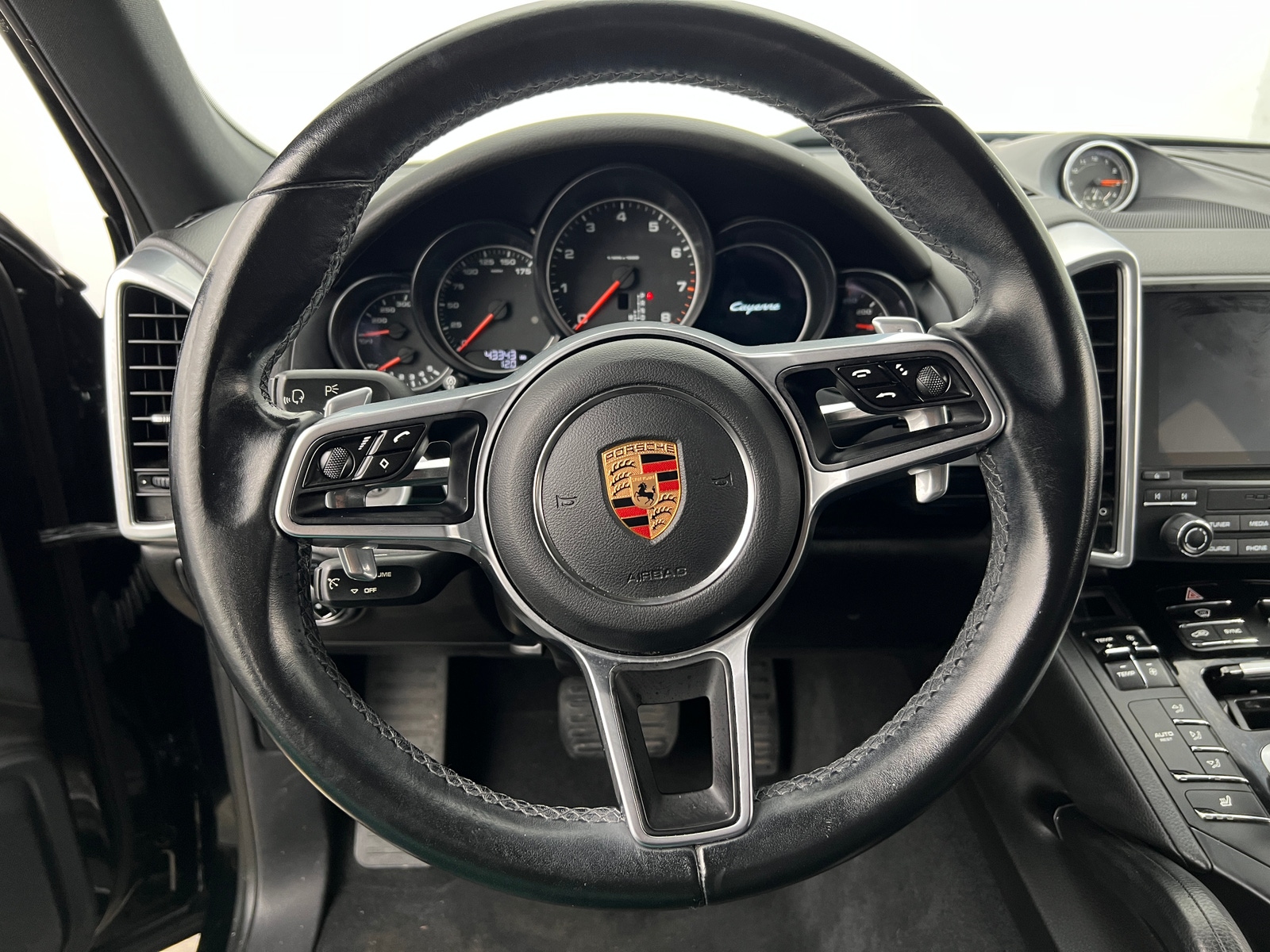 Thumbnail: 2017 Porsche Cayenne - 4