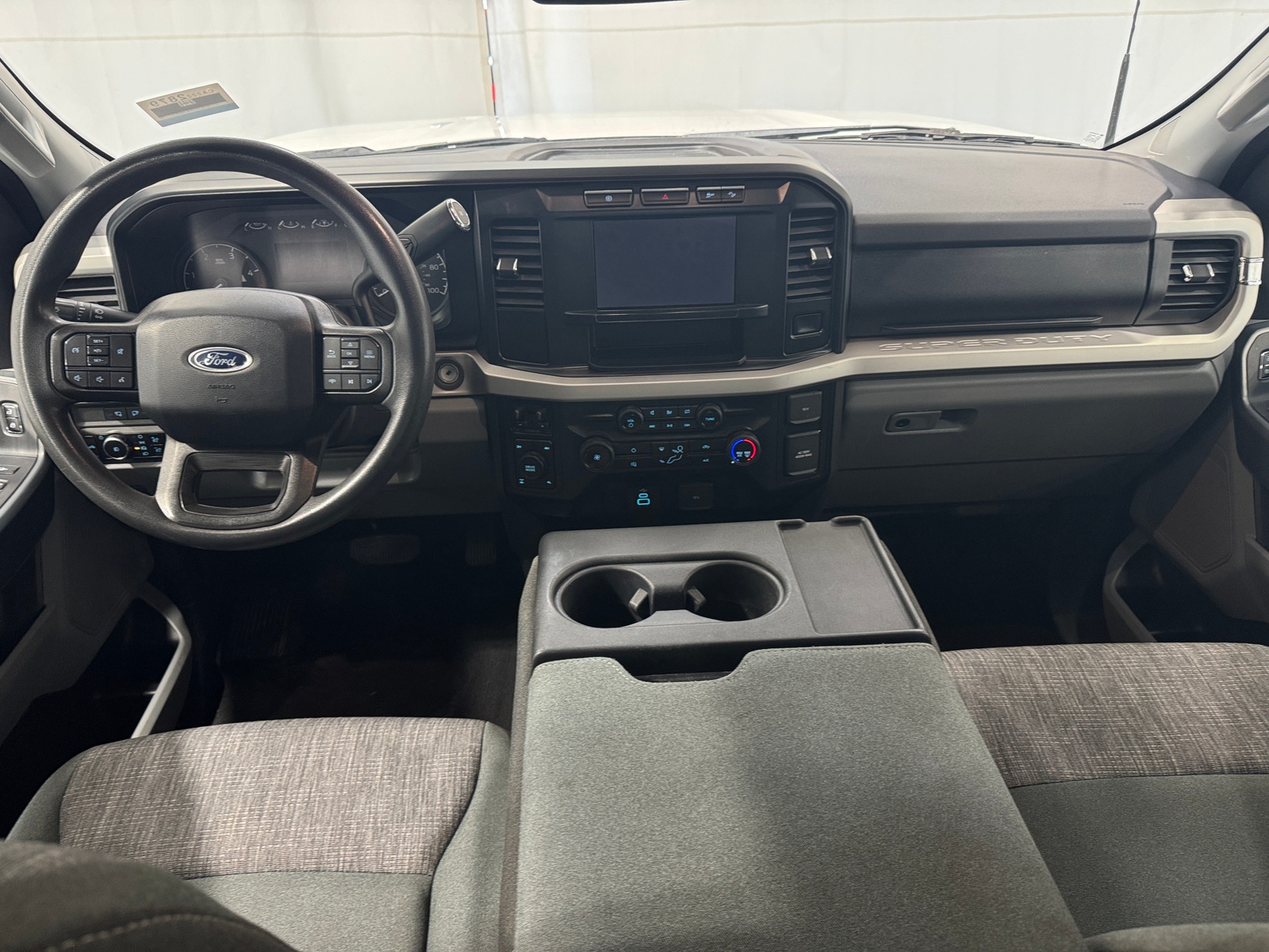 Thumbnail: 2023 Ford Econoline - 3