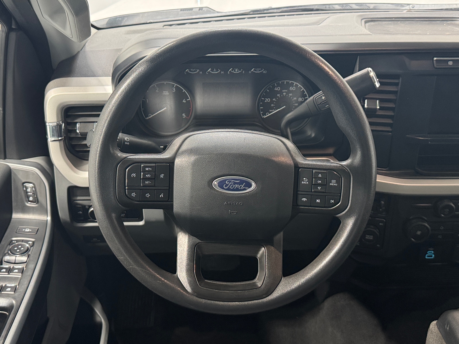 Thumbnail: 2023 Ford Econoline - 5