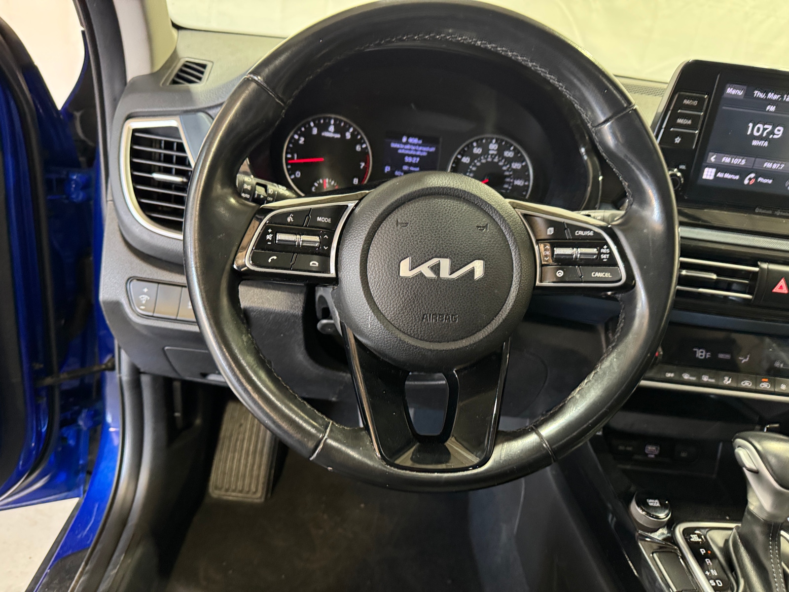 Thumbnail: 2023 Kia Seltos - 5