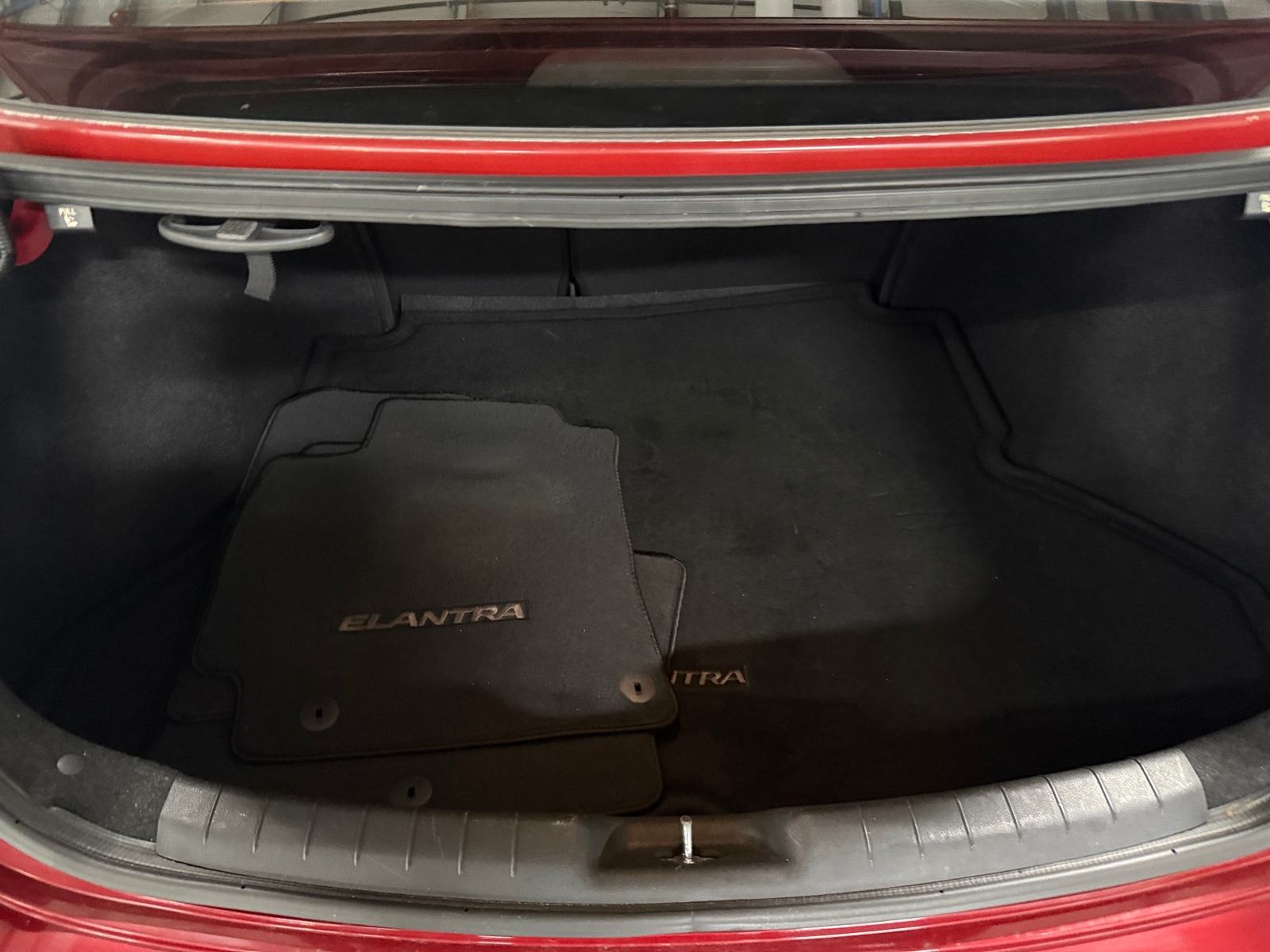 Thumbnail: 2020 Hyundai Elantra - 7