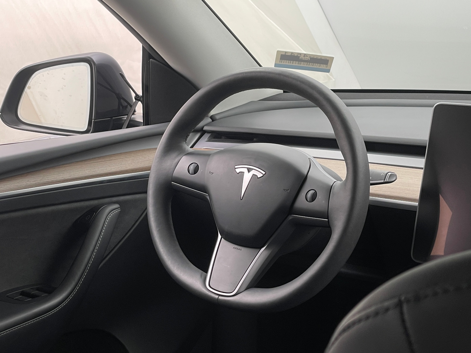 Thumbnail: 2024 Tesla Model Y - 4