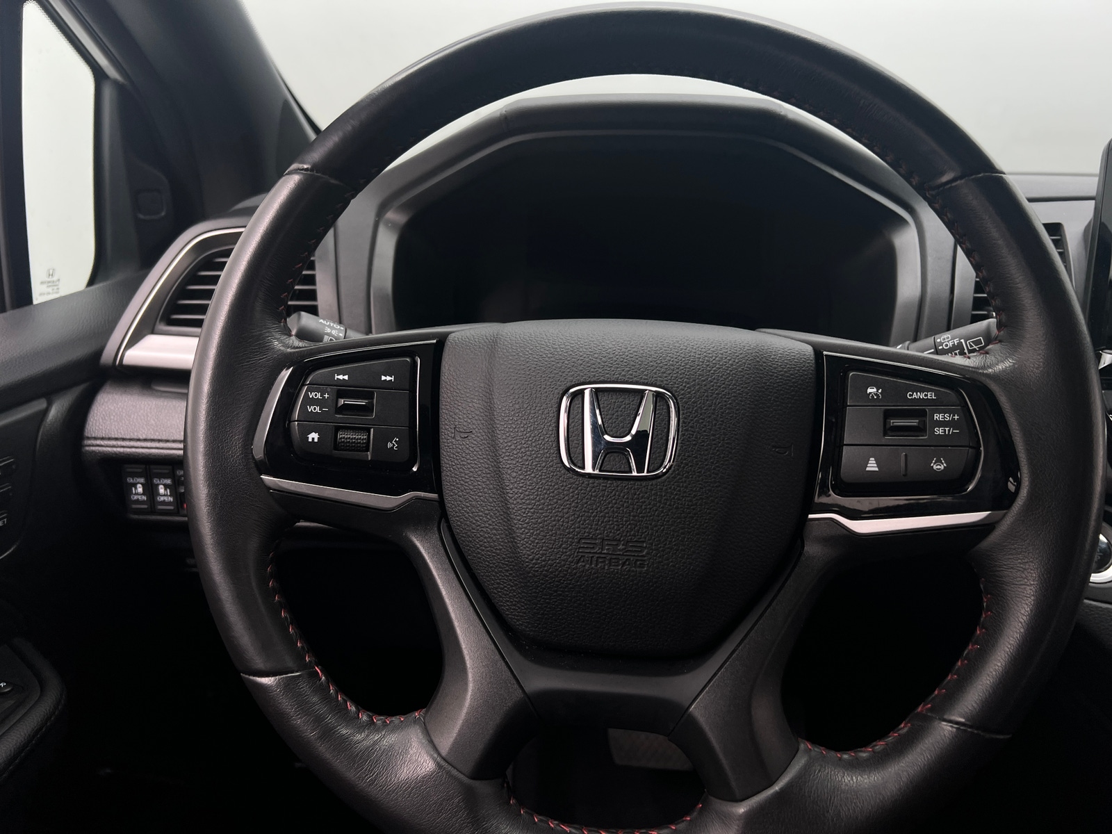 Thumbnail: 2025 Honda Odyssey - 4