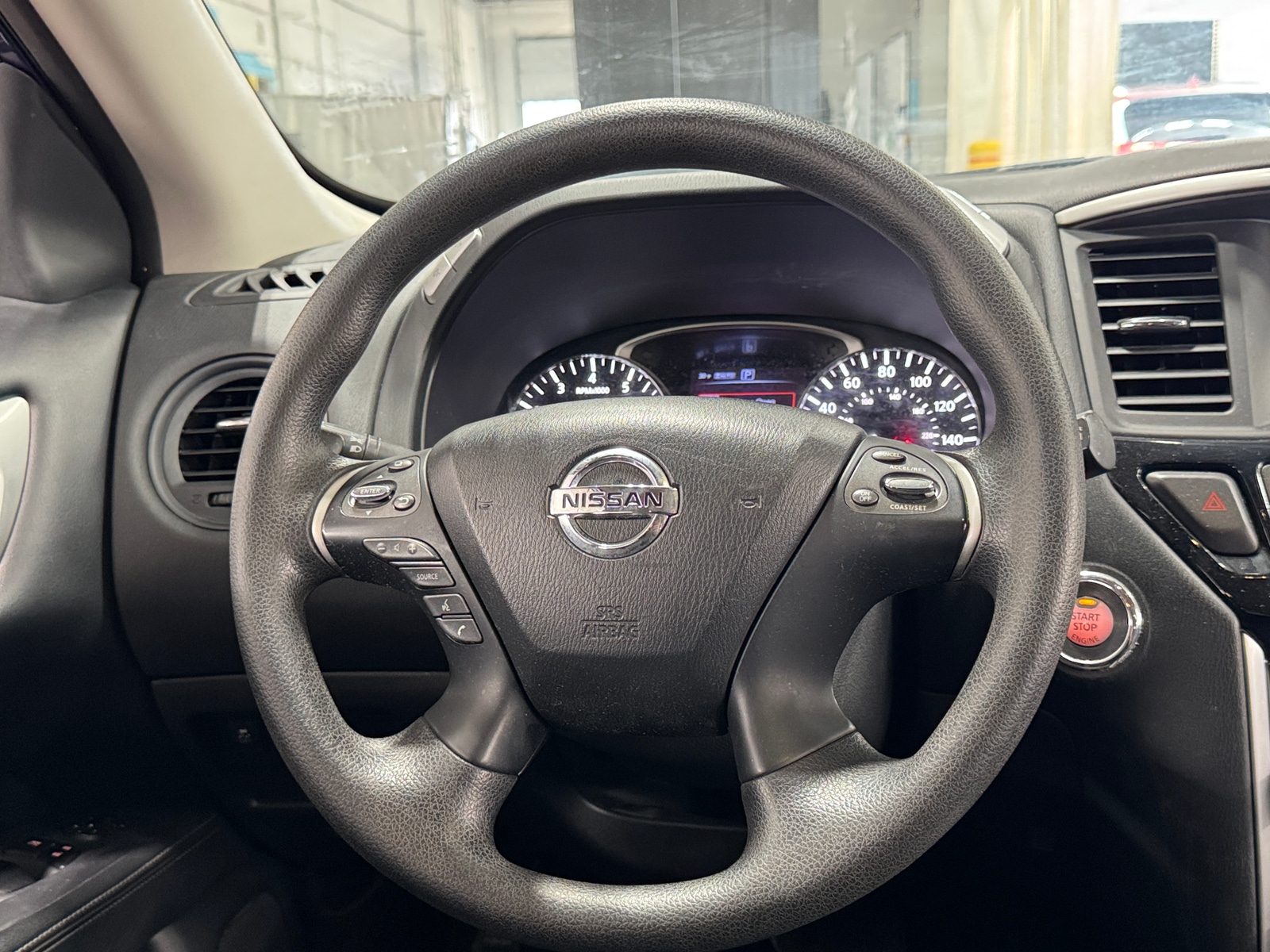 Thumbnail: 2018 Nissan Pathfinder - 5