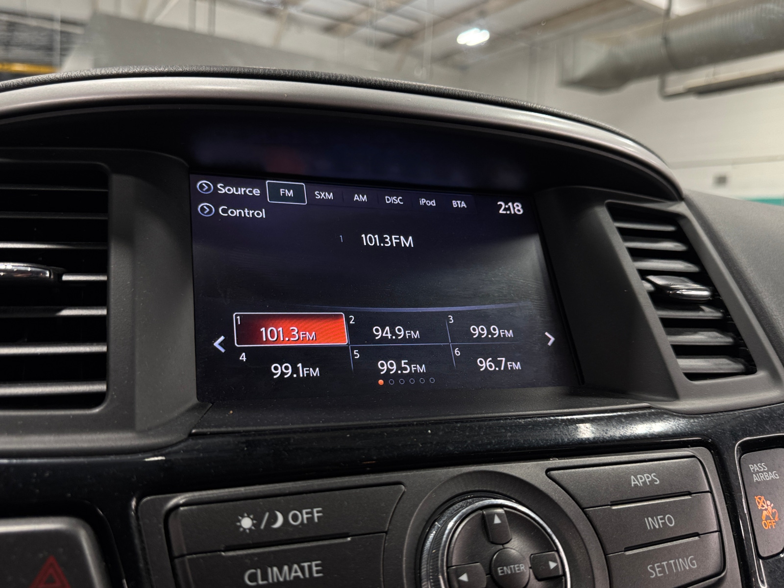 Thumbnail: 2018 Nissan Pathfinder - 4