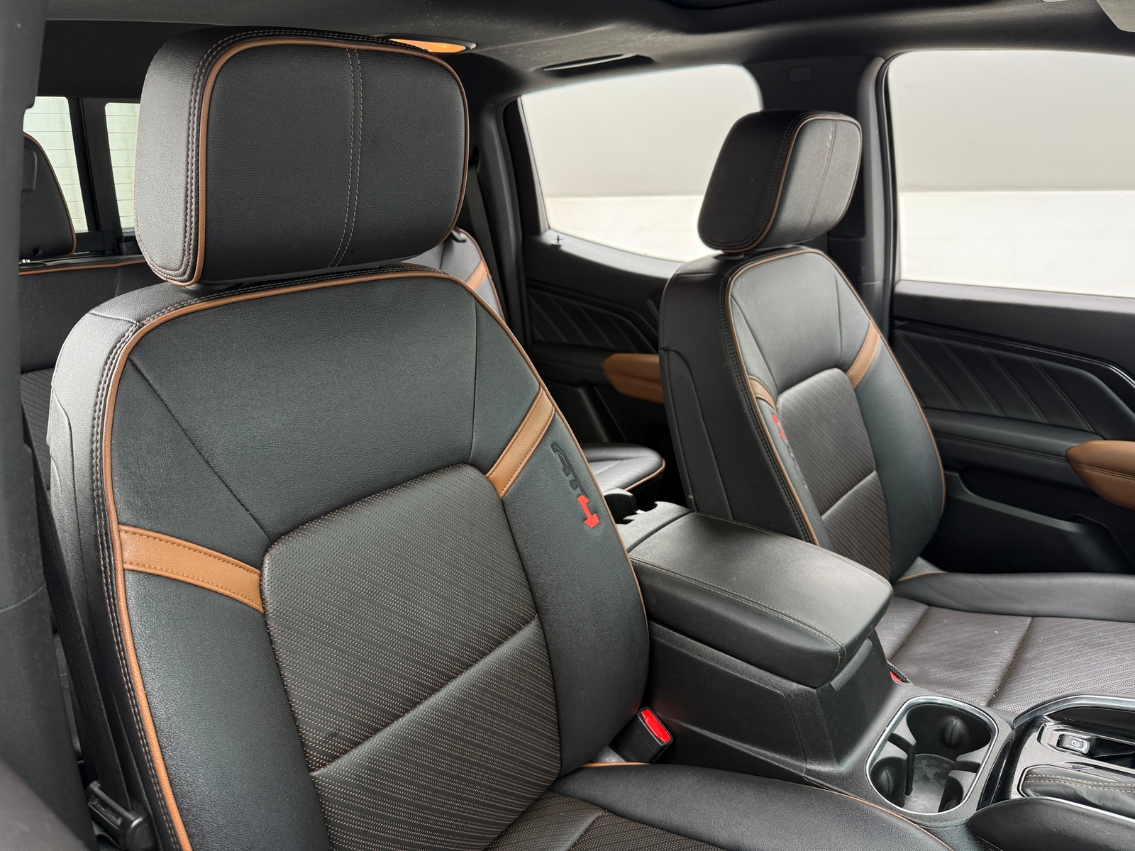 Thumbnail: 2023 GMC Canyon - 2