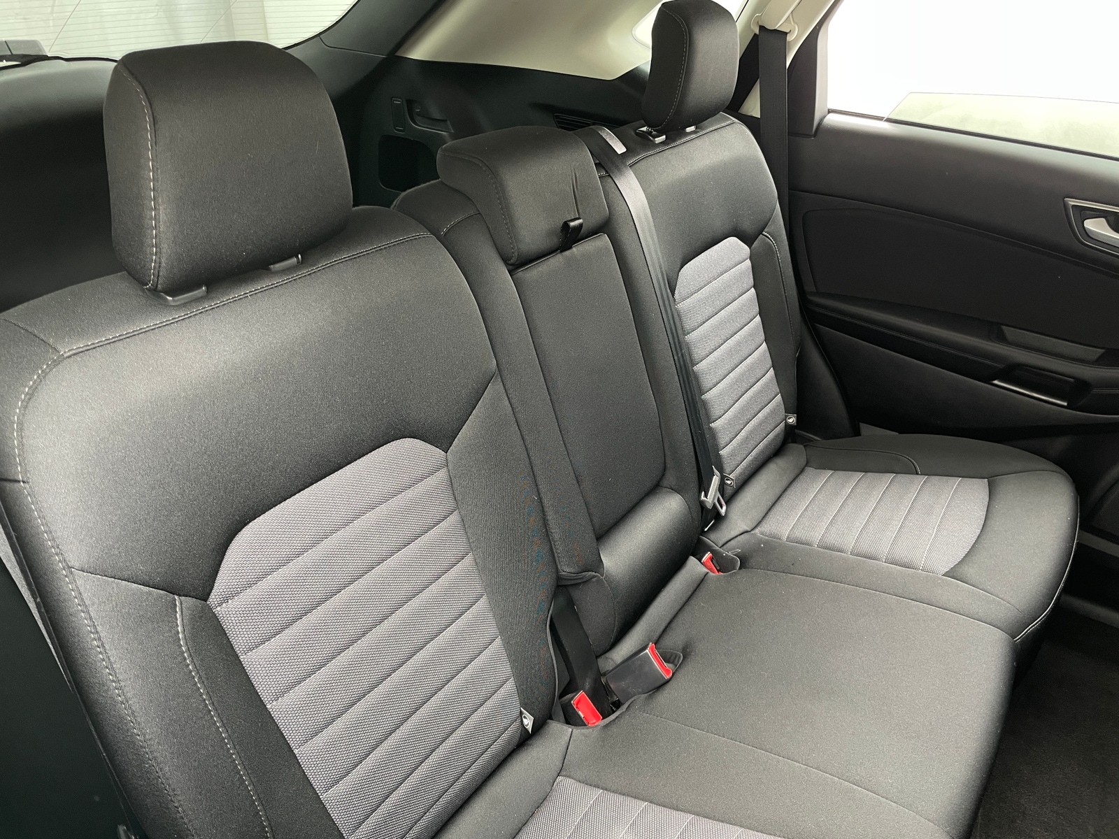 Thumbnail: 2019 Ford Edge - 6