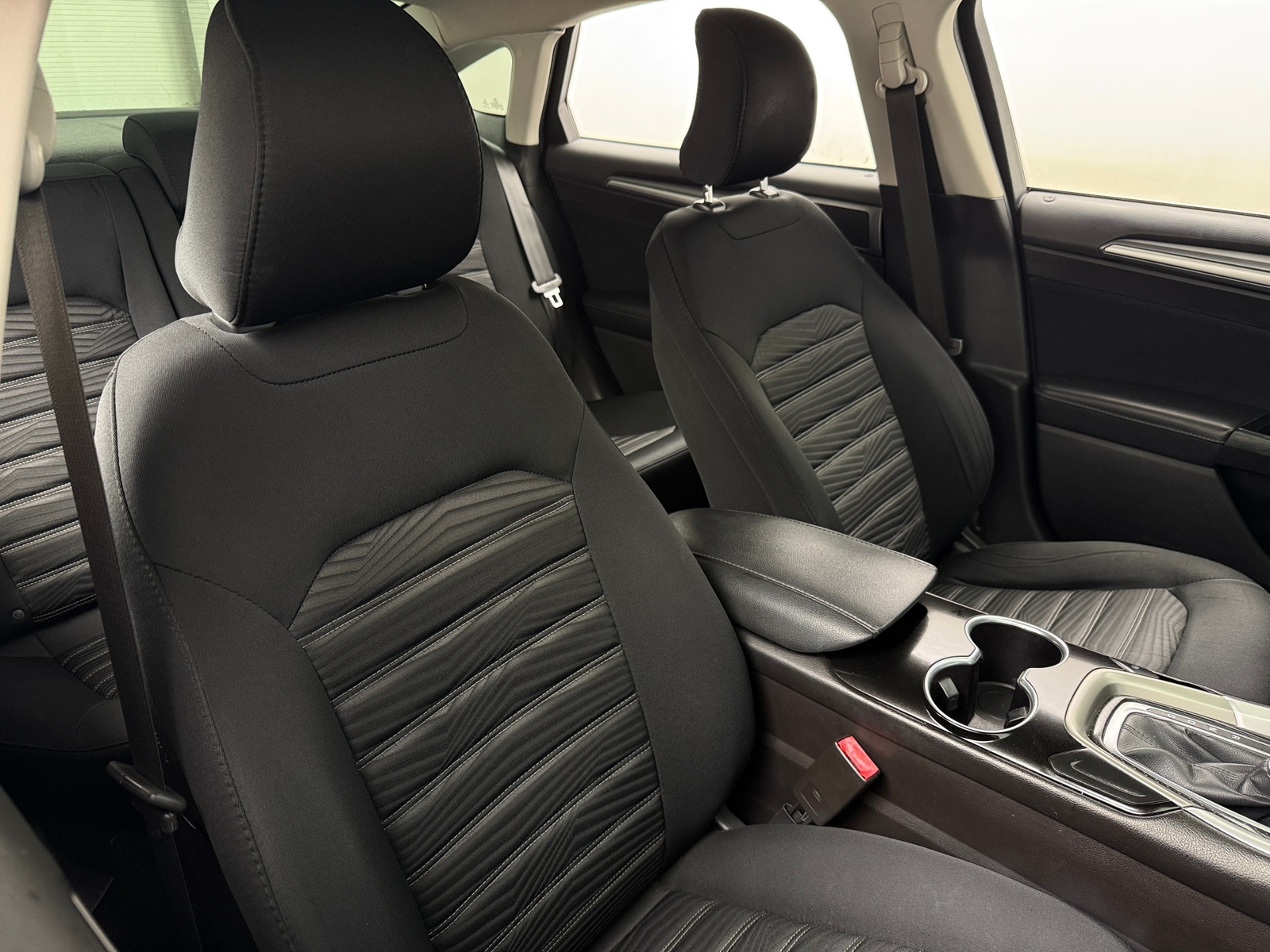 Thumbnail: 2016 Ford Fusion - 2