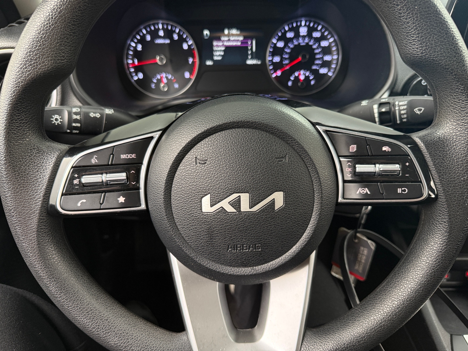 Thumbnail: 2024 Kia Forte - 5