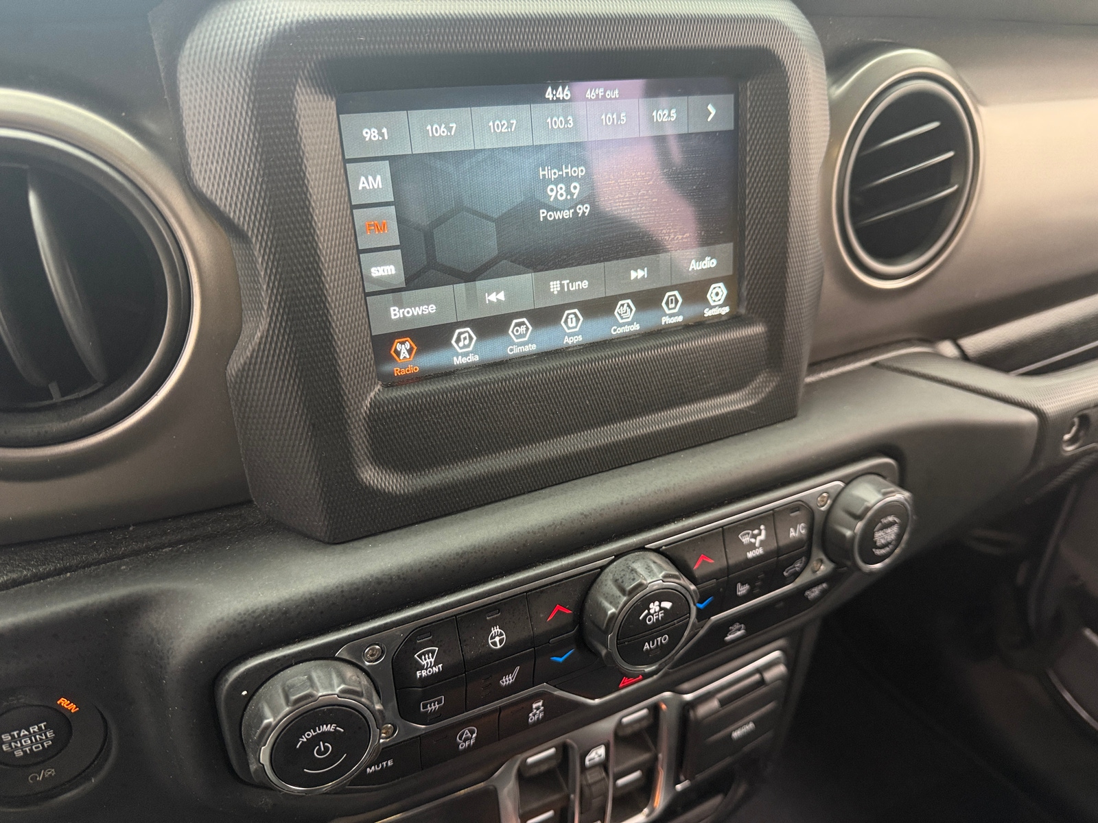 Thumbnail: 2020 Jeep Gladiator - 4