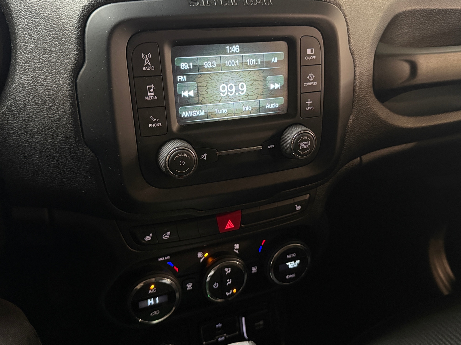 Thumbnail: 2017 Jeep Renegade - 4