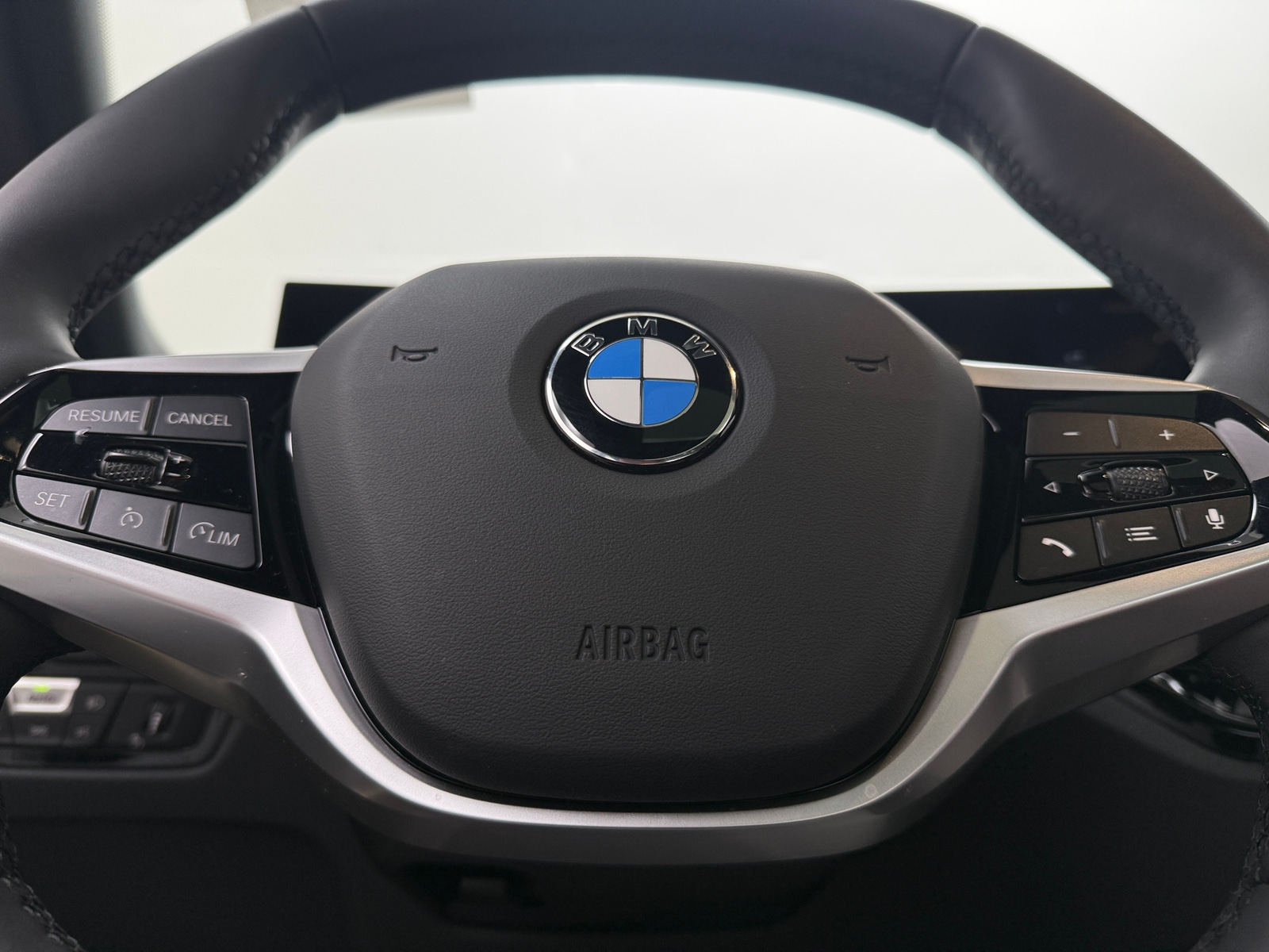 Thumbnail: 2025 BMW 2 Series - 3