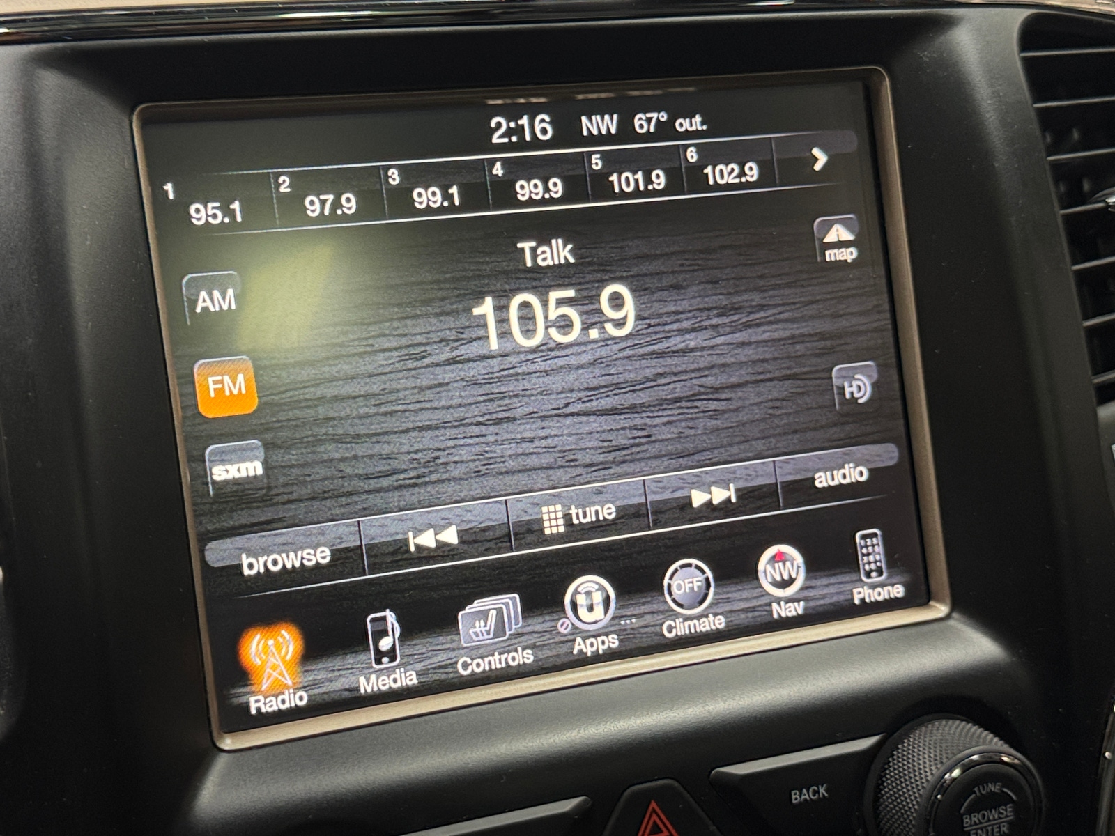 Thumbnail: 2014 Jeep Grand Cherokee - 3