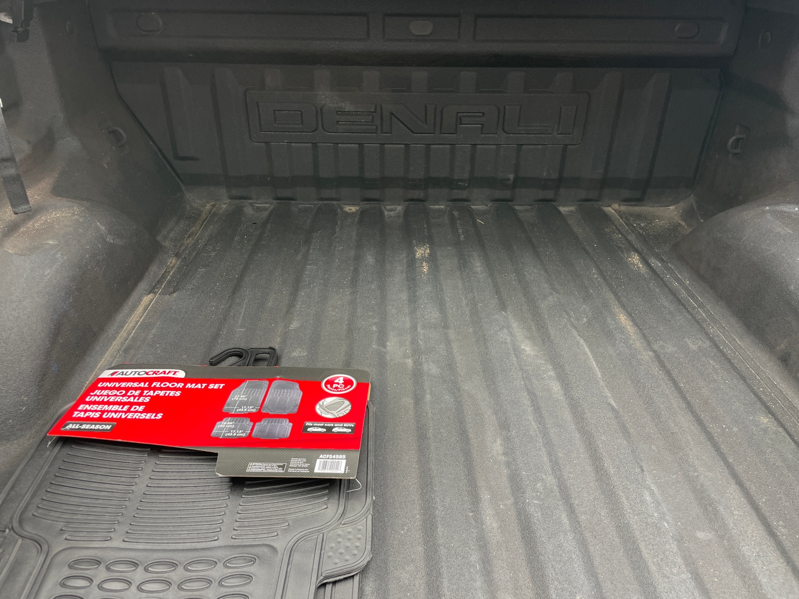 Thumbnail: 2018 GMC Canyon - 6