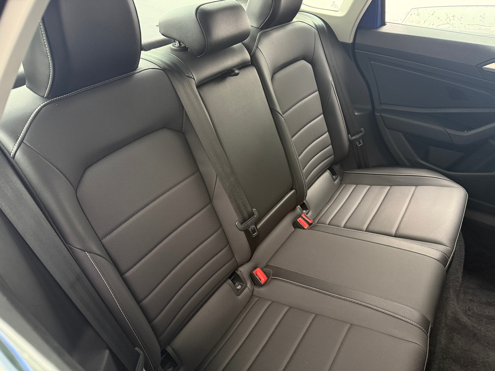 Thumbnail: 2022 Volkswagen Jetta - 6