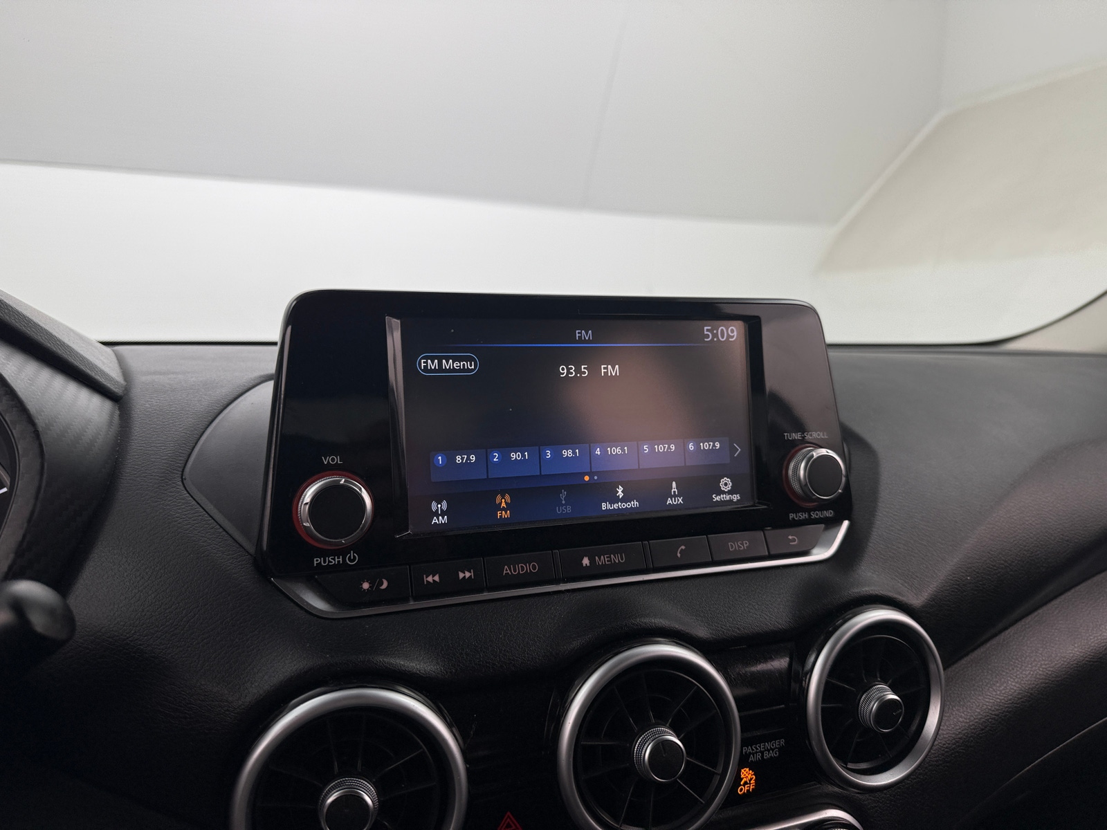 Thumbnail: 2020 Nissan Sentra - 4