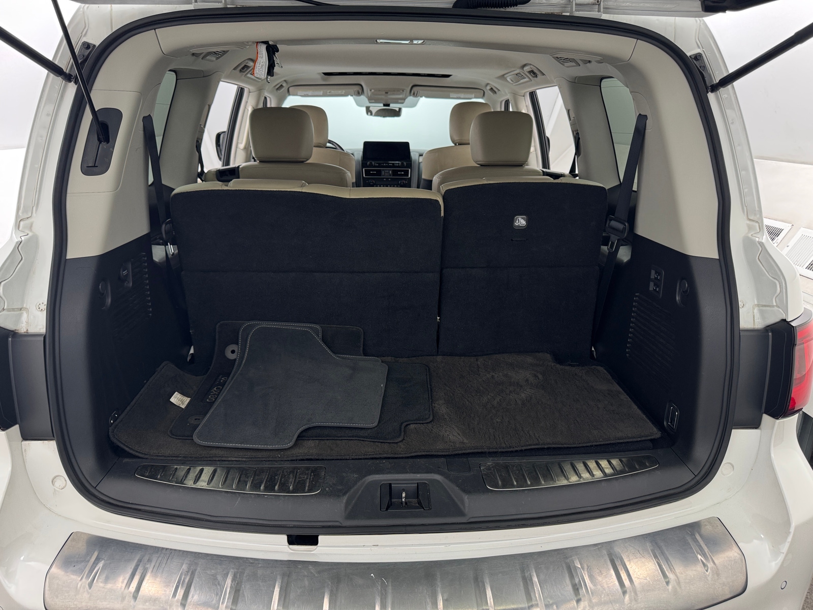 Thumbnail: 2024 INFINITI QX80 - 6