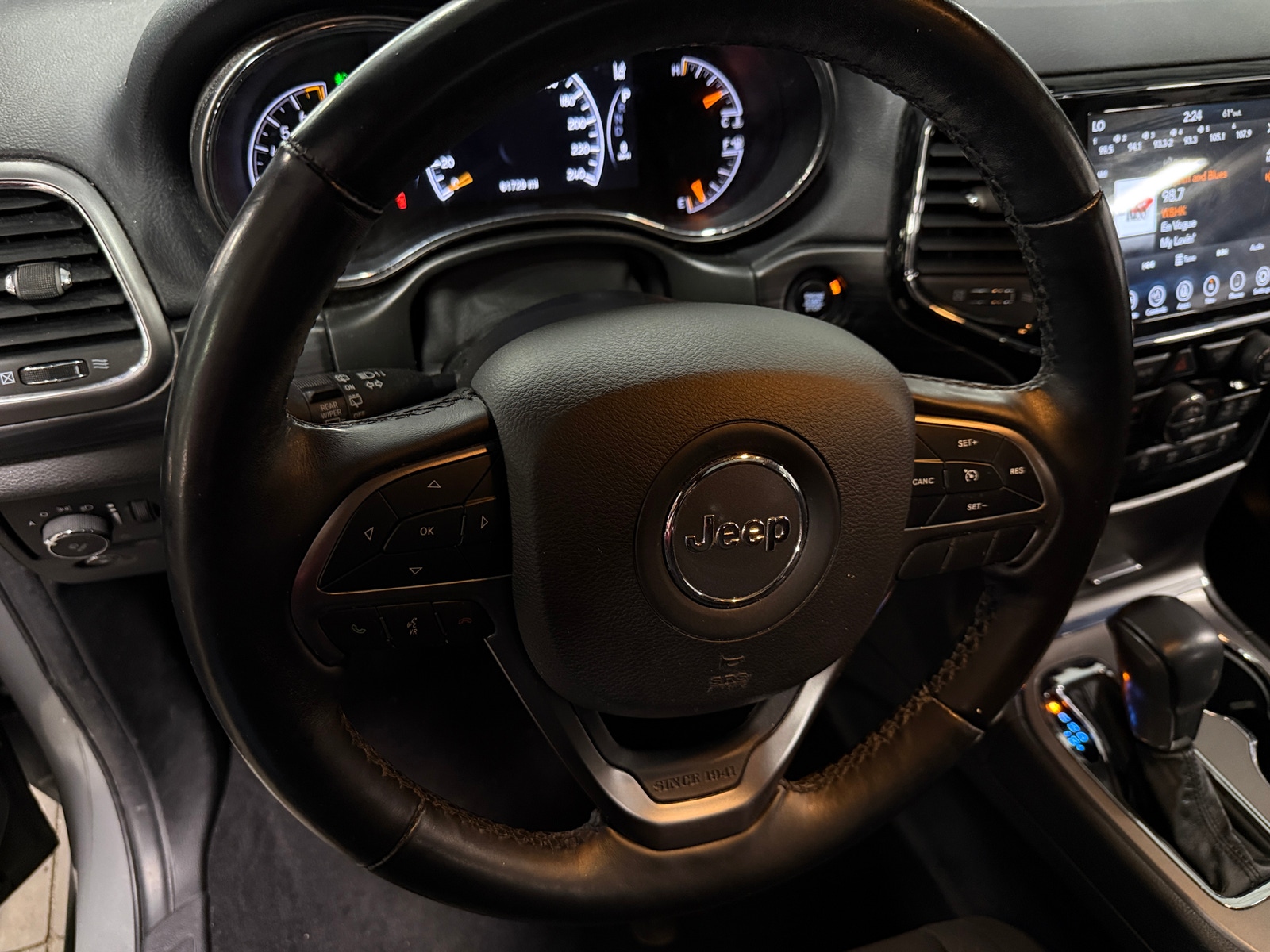 Thumbnail: 2021 Jeep Grand Cherokee - 5