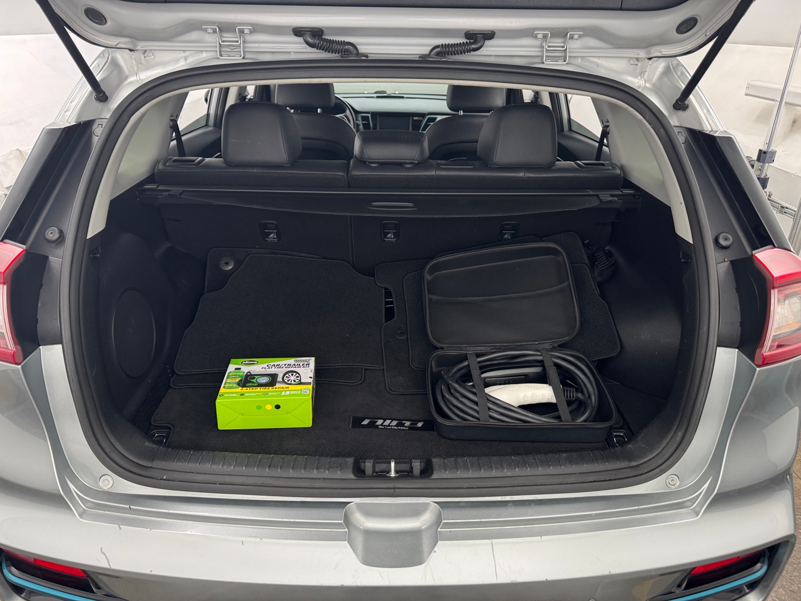 Thumbnail: 2019 Kia Niro - 6