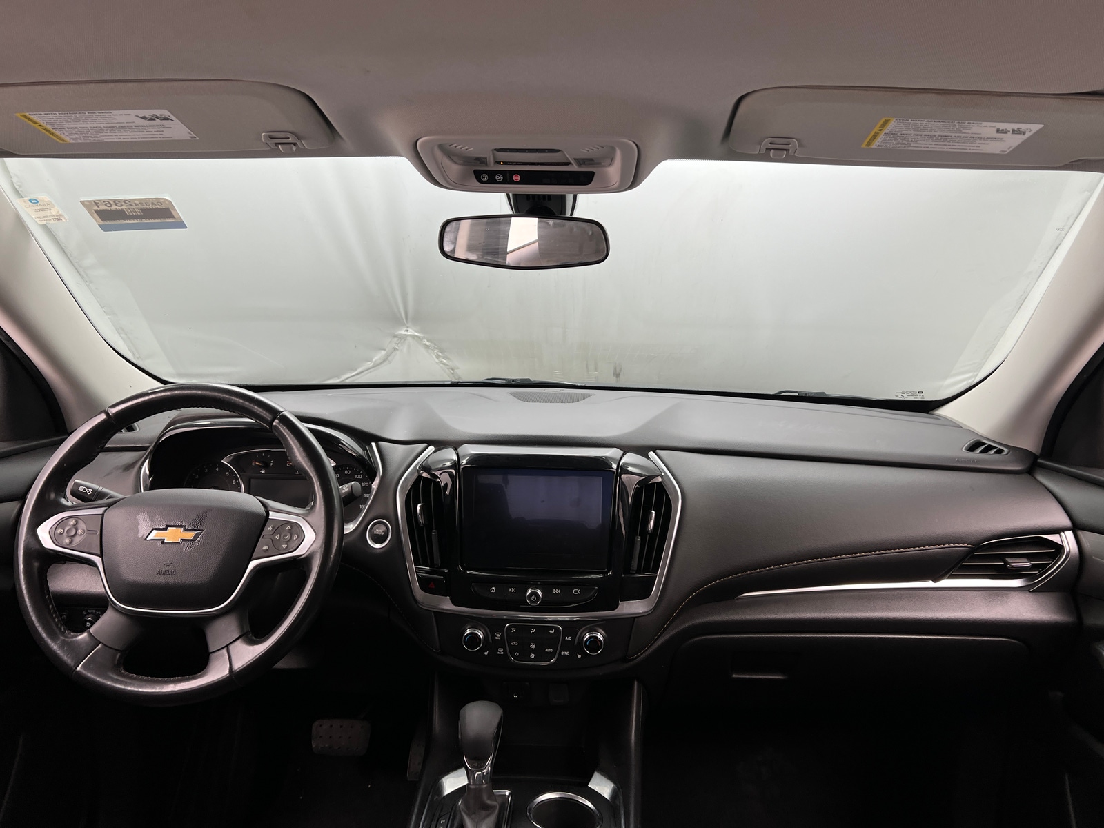 Thumbnail: 2021 Chevrolet Traverse - 3