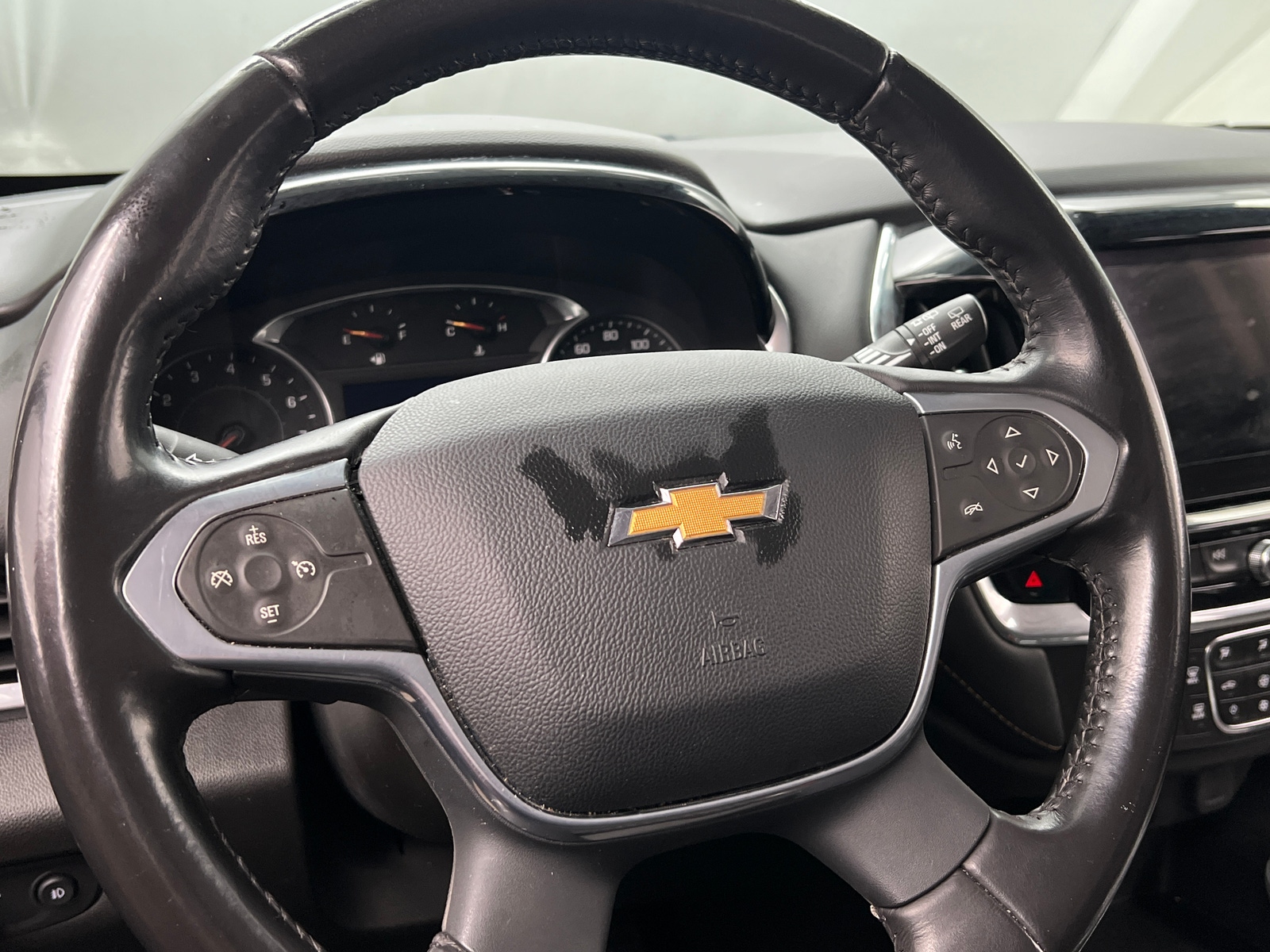 Thumbnail: 2021 Chevrolet Traverse - 5