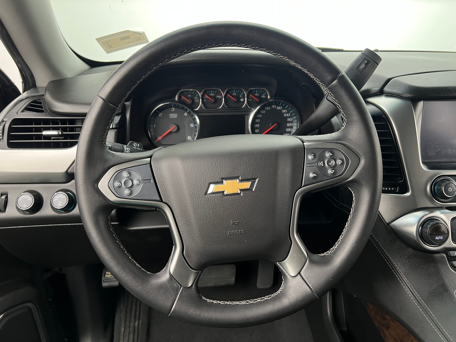 Thumbnail: 2019 Chevrolet Tahoe - 5