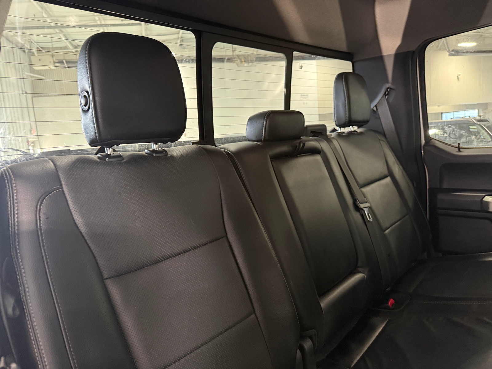 Thumbnail: 2017 Ford Econoline - 5