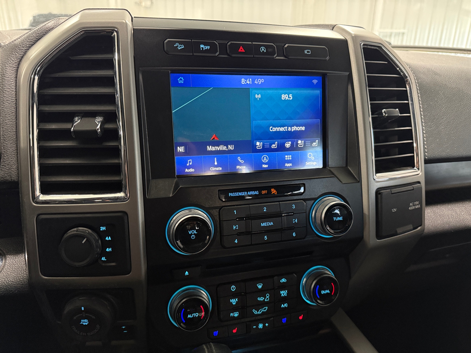 Thumbnail: 2017 Ford Econoline - 3