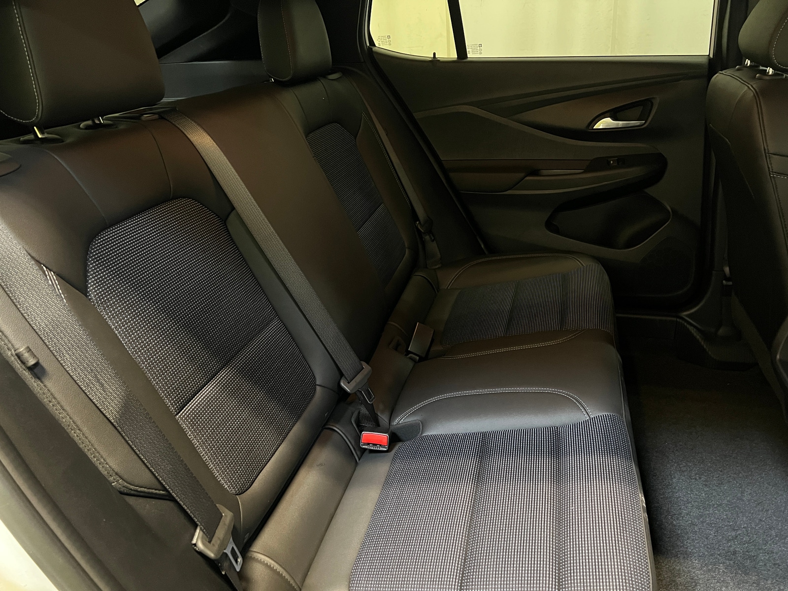 Thumbnail: 2025 Buick Envista - 6