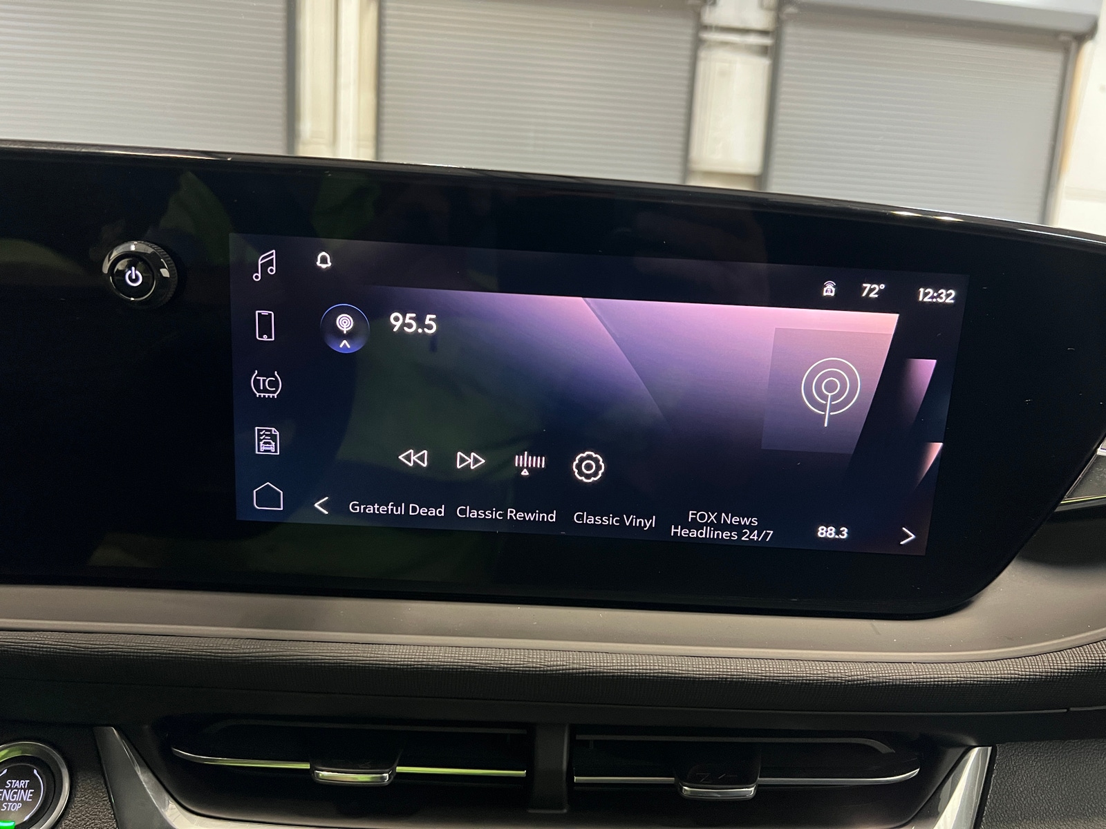 Thumbnail: 2025 Buick Envista - 4