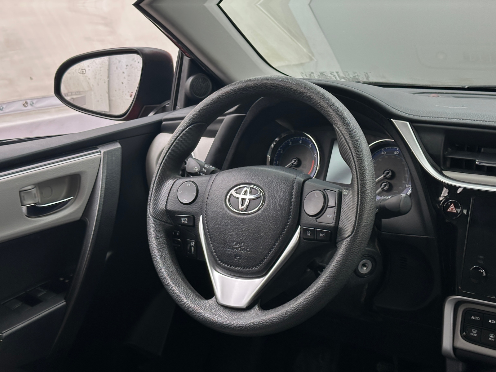 Thumbnail: 2019 Toyota Corolla - 5
