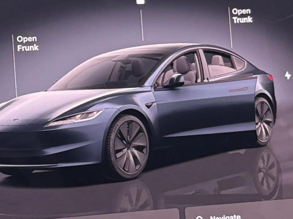 Thumbnail: 2025 Tesla Model 3 - 3