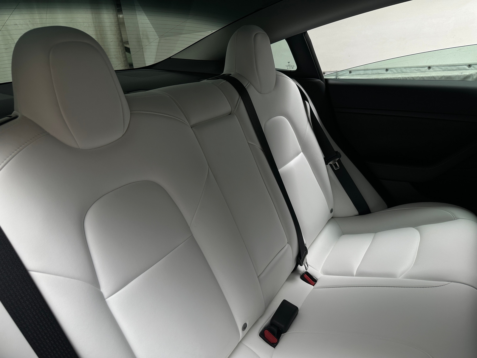 Thumbnail: 2022 Tesla Model 3 - 5