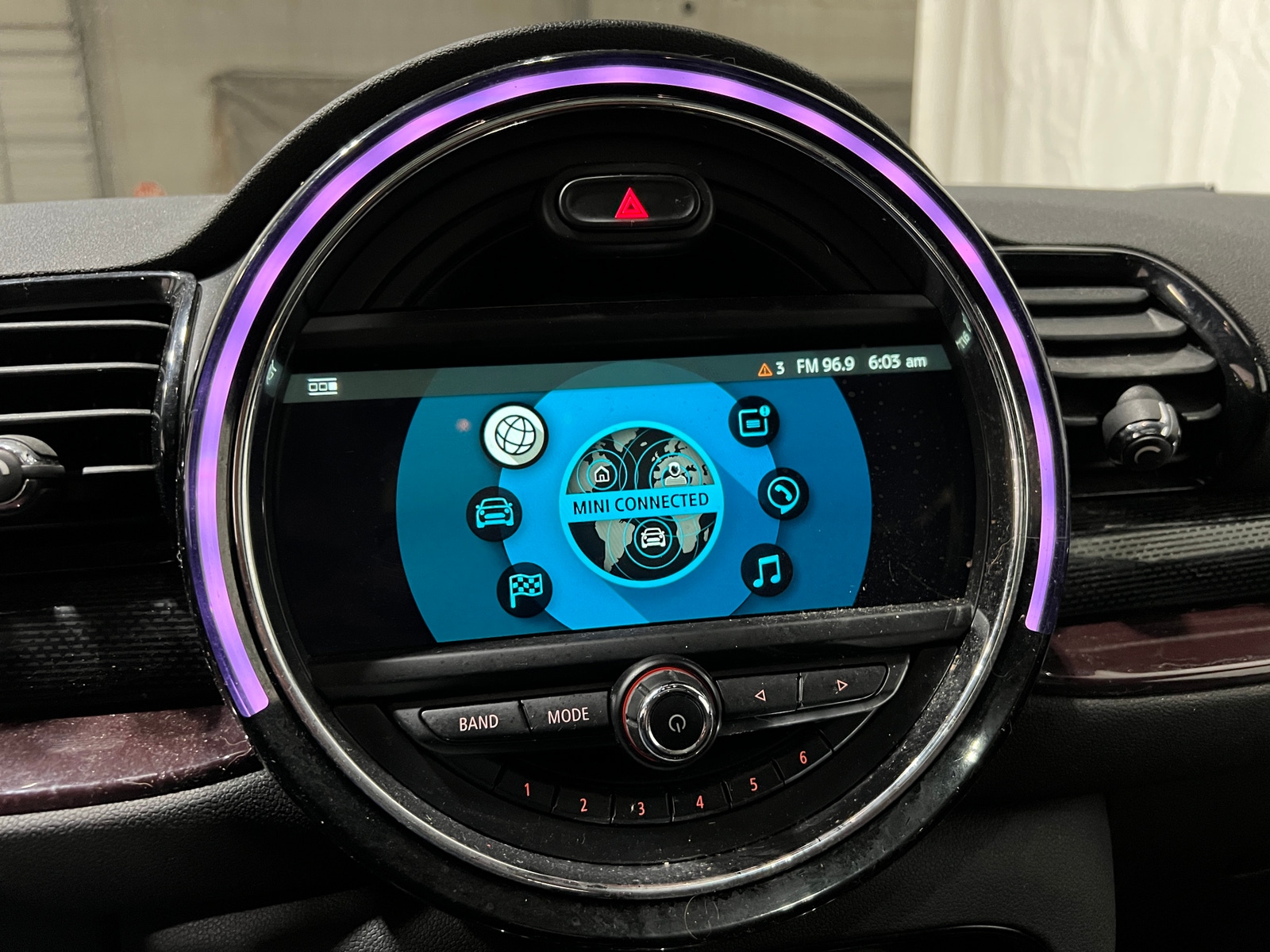 Thumbnail: 2017 MINI Cooper Clubman - 3