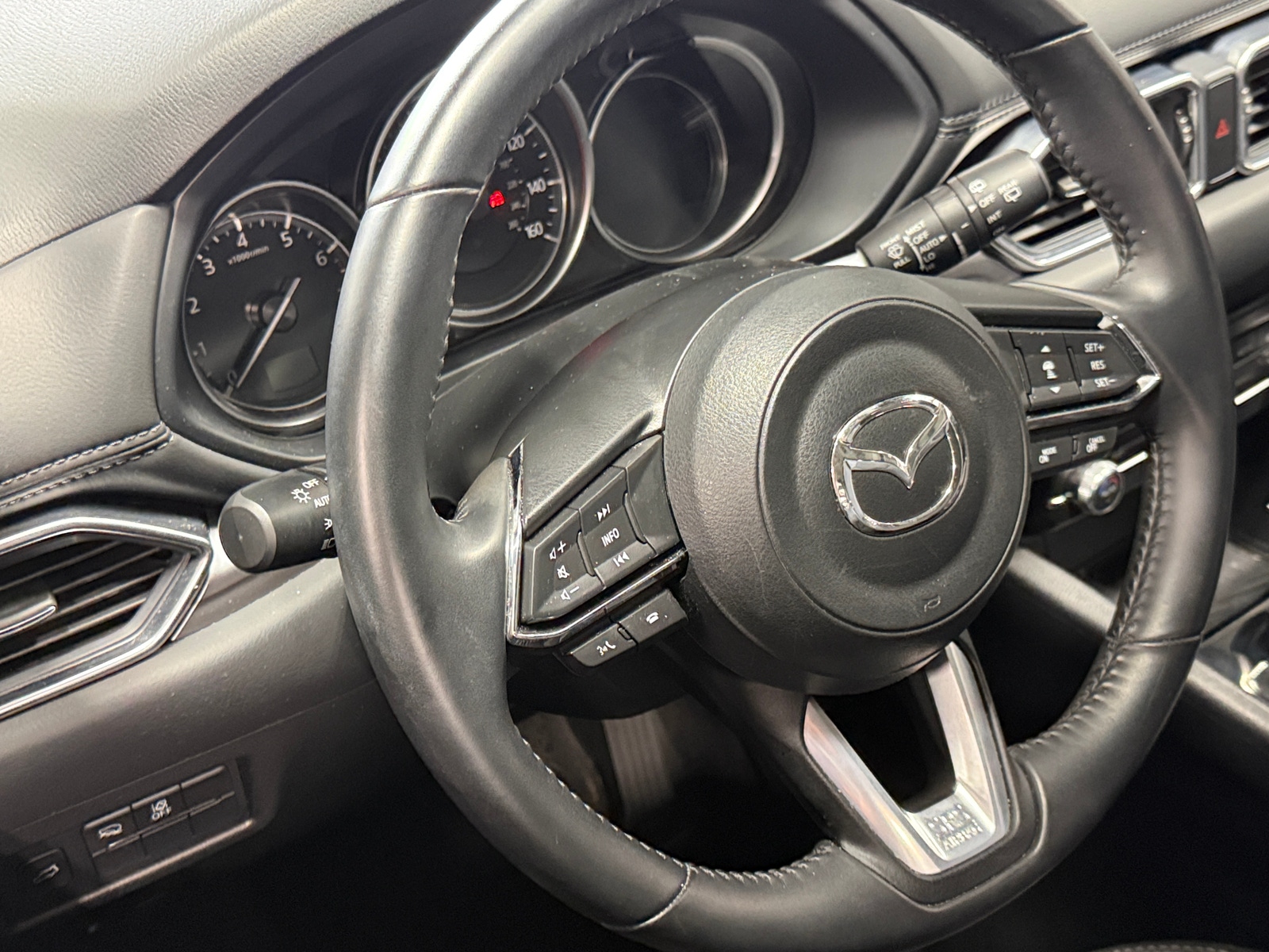 Thumbnail: 2025 Mazda CX-5 - 4