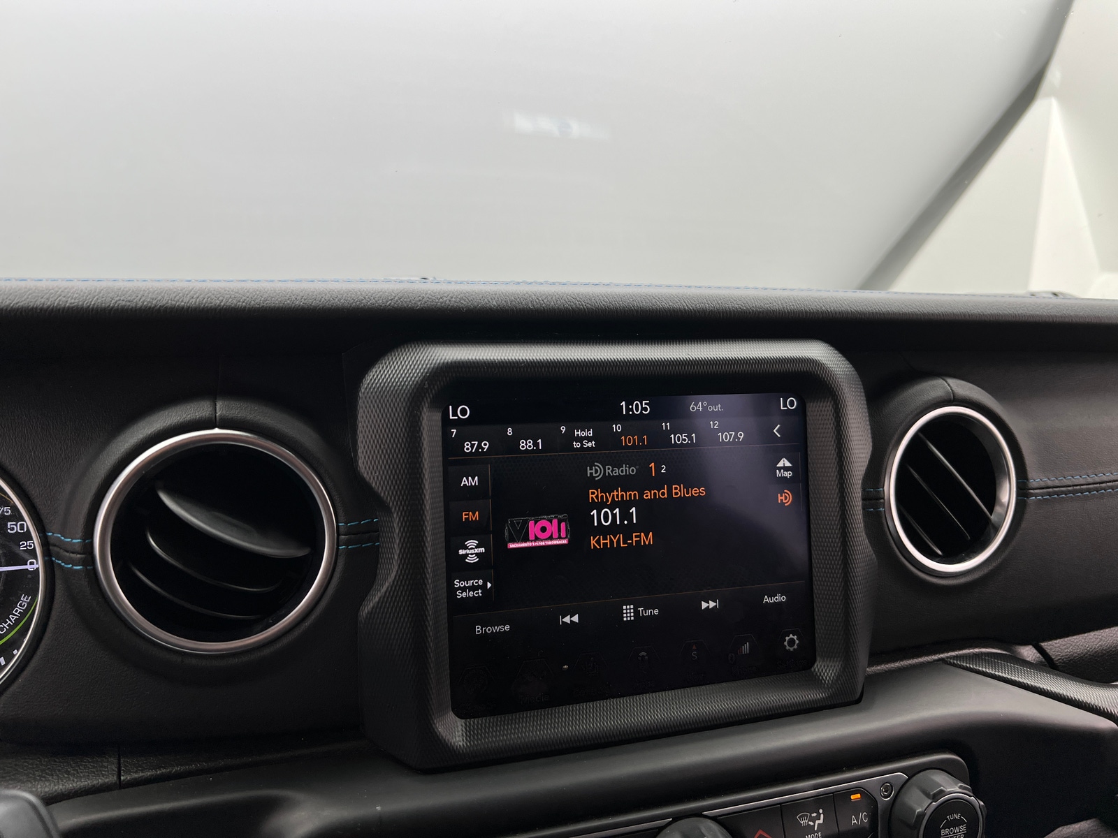 Thumbnail: 2021 Jeep Wrangler - 4