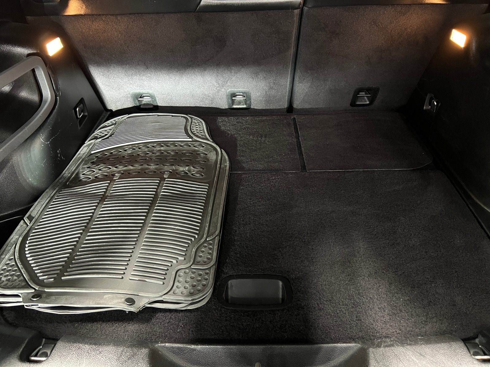 Thumbnail: 2018 Jeep Cherokee - 7