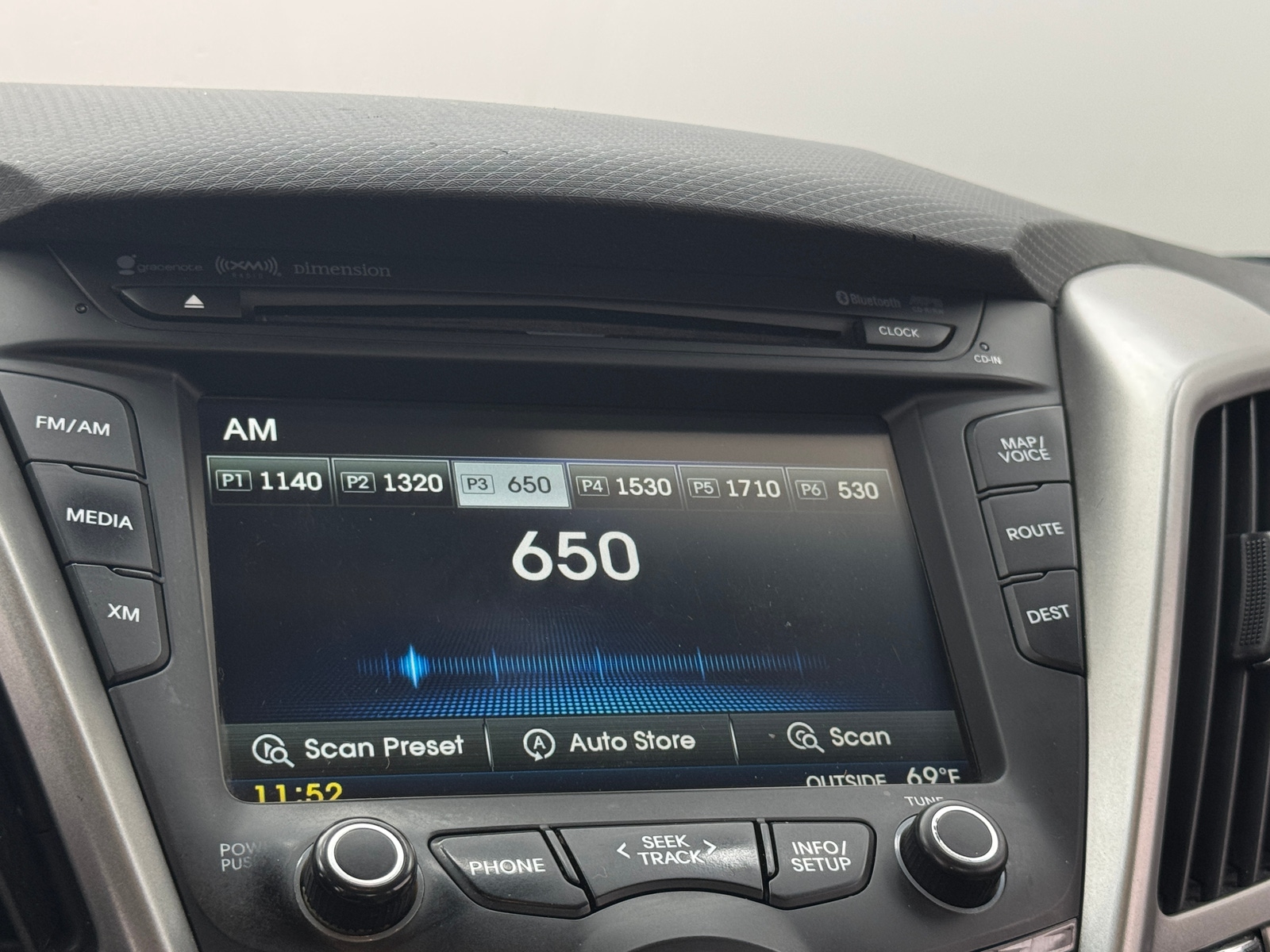 Thumbnail: 2013 Hyundai Veloster - 4