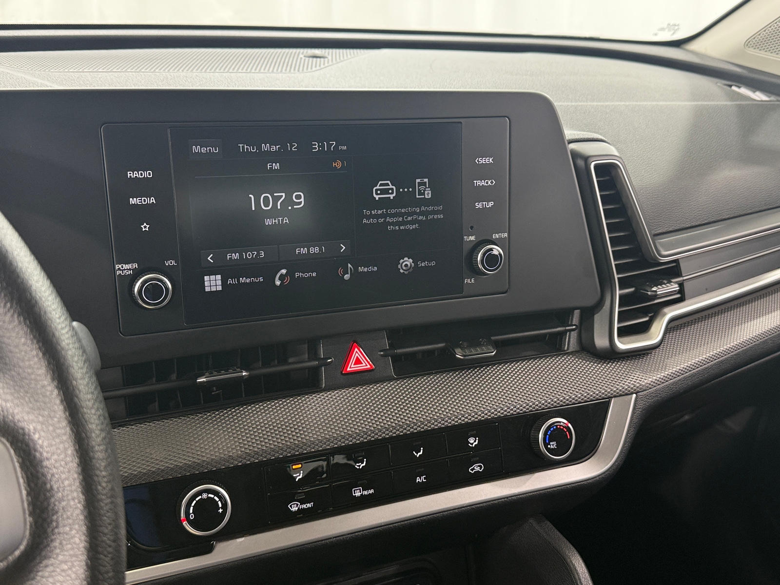 Thumbnail: 2025 Kia Sportage - 4