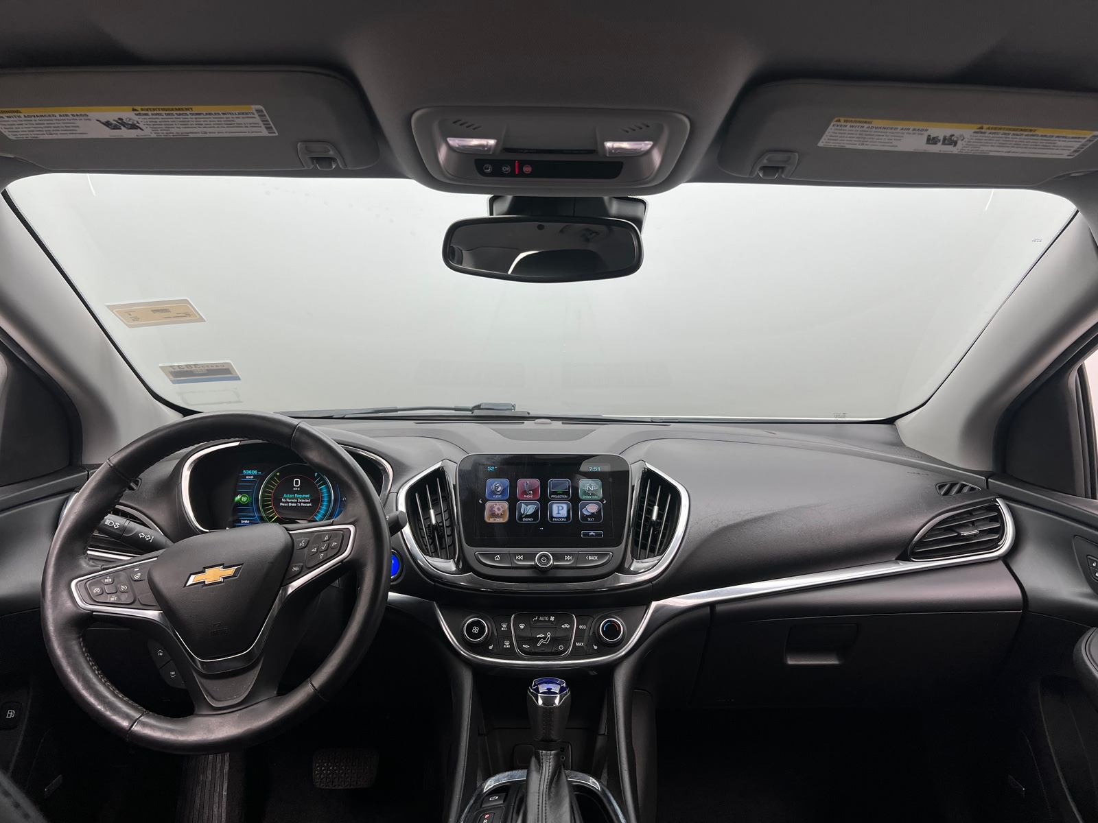 Thumbnail: 2016 Chevrolet Volt - 2