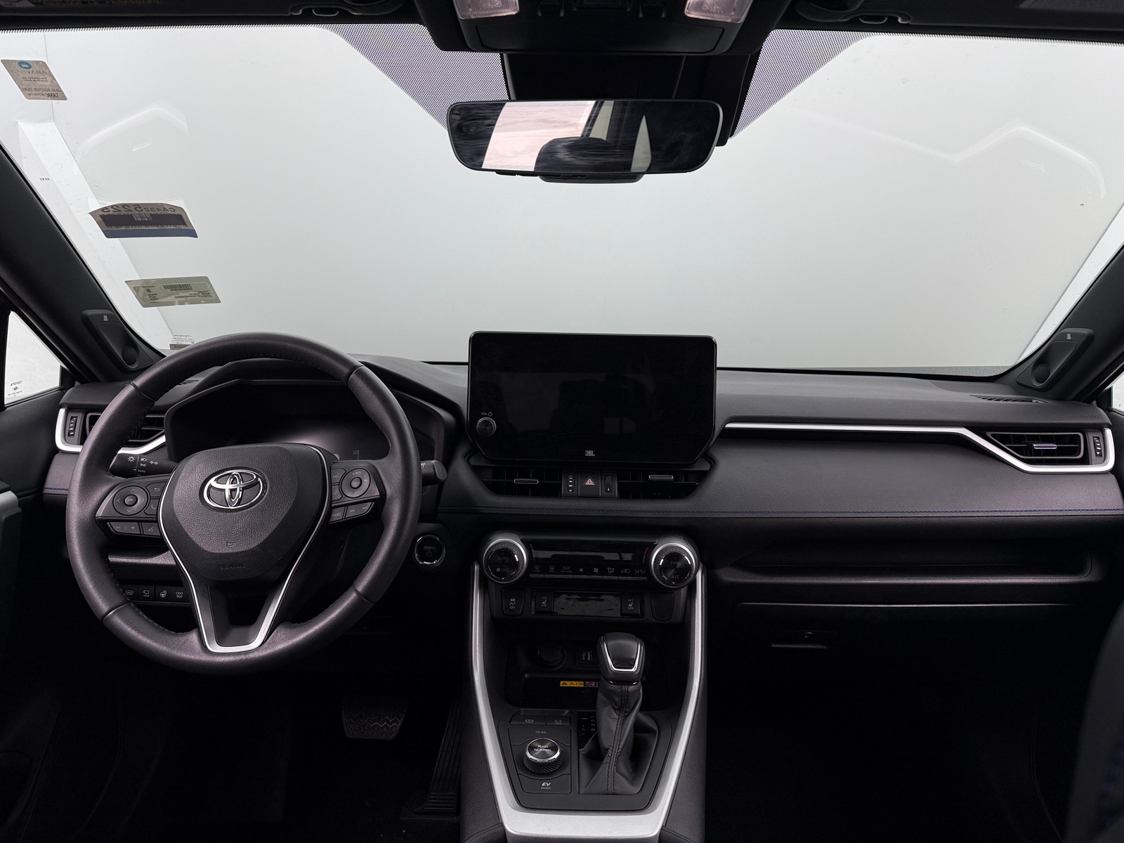 Thumbnail: 2024 Toyota RAV4 - 2