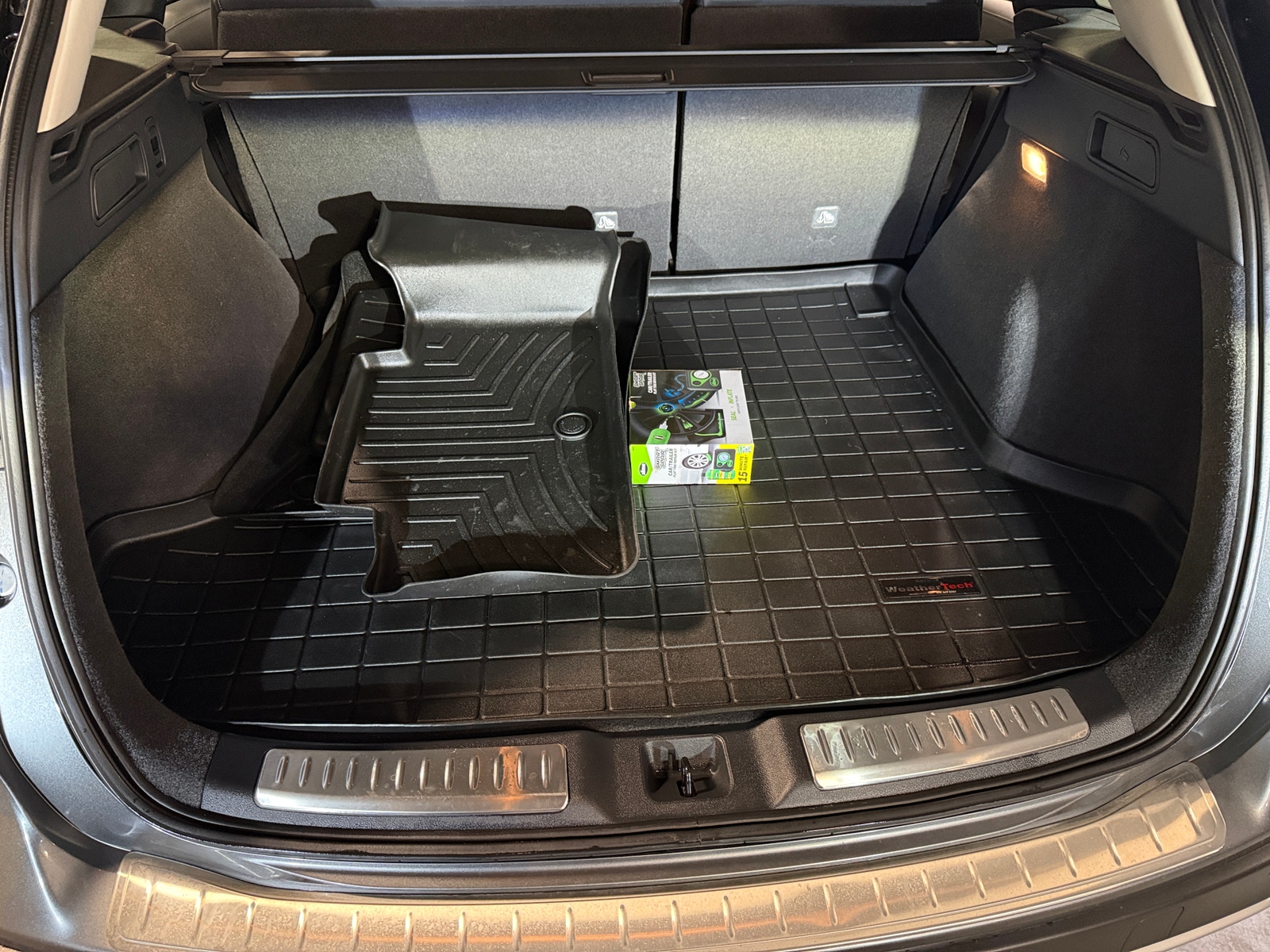 Thumbnail: 2023 INFINITI QX50 - 6