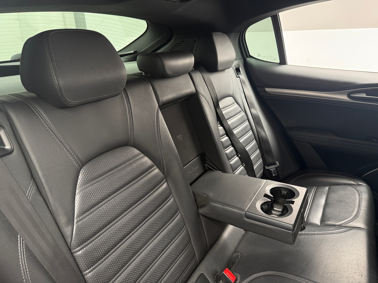 Thumbnail: 2019 Alfa Romeo Stelvio - 5