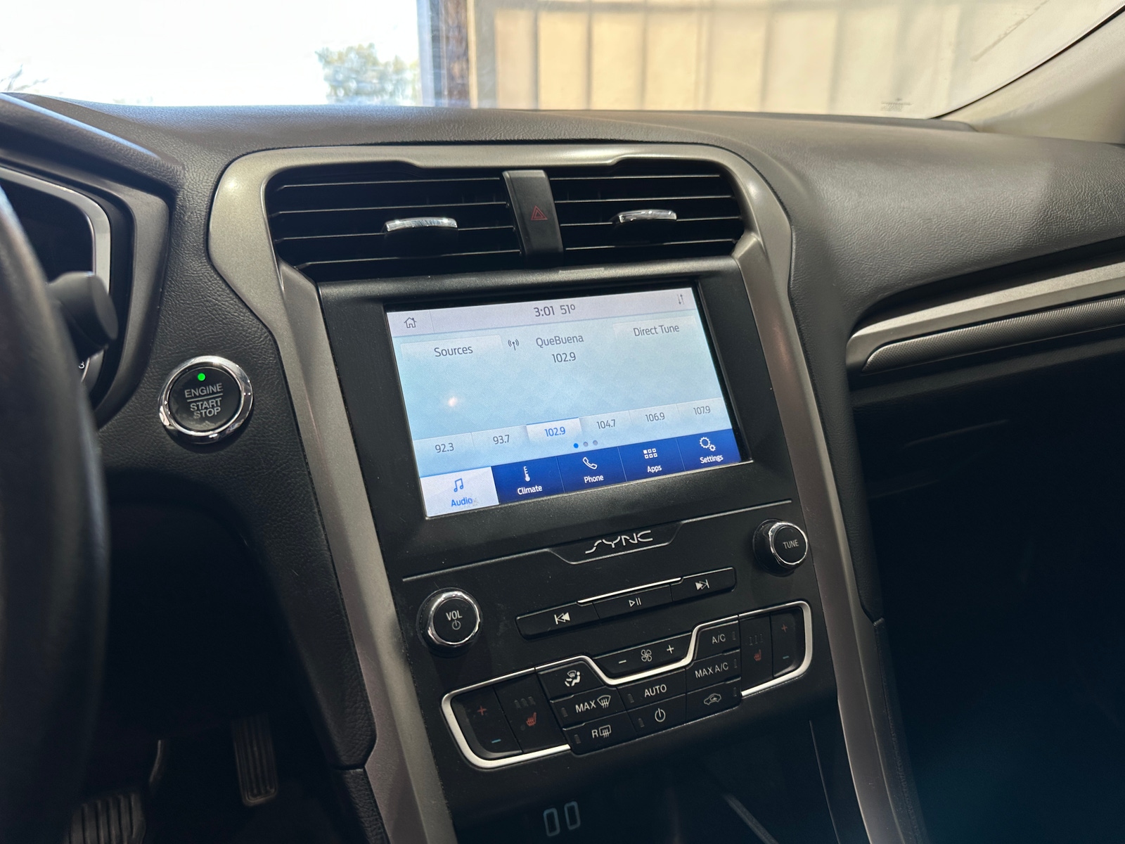 Thumbnail: 2020 Ford Fusion - 4