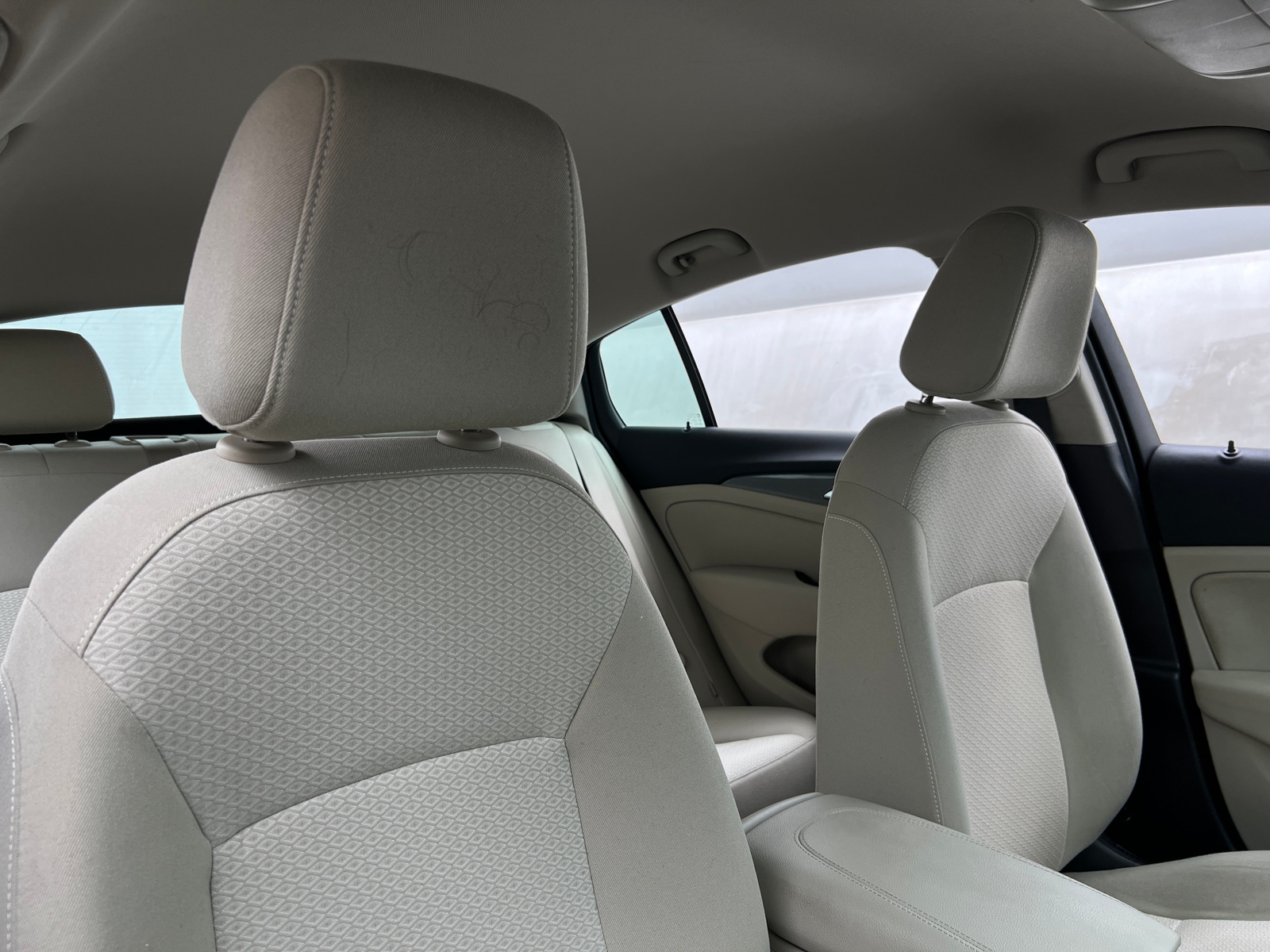 Thumbnail: 2018 Buick Regal - 2